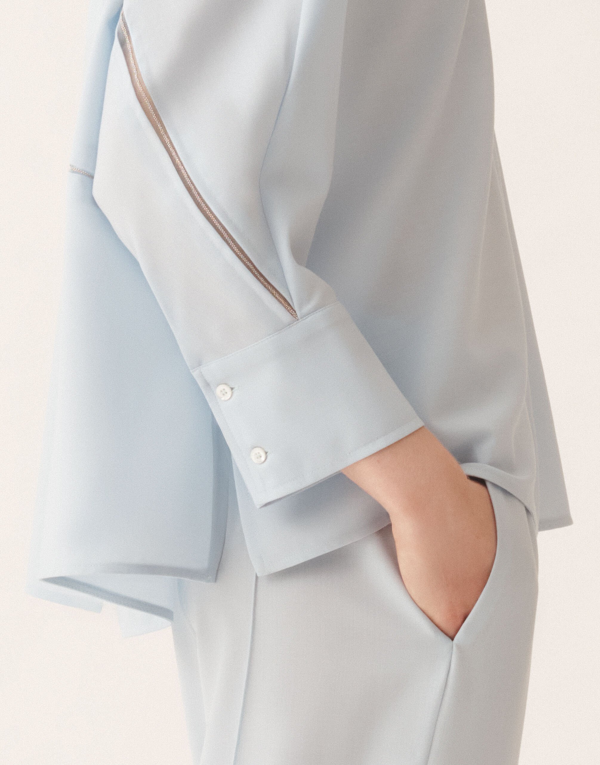 Fabiana Filippi Camicia cropped in fresco lana bistretch, acqua Blu CAD266F309L7710000