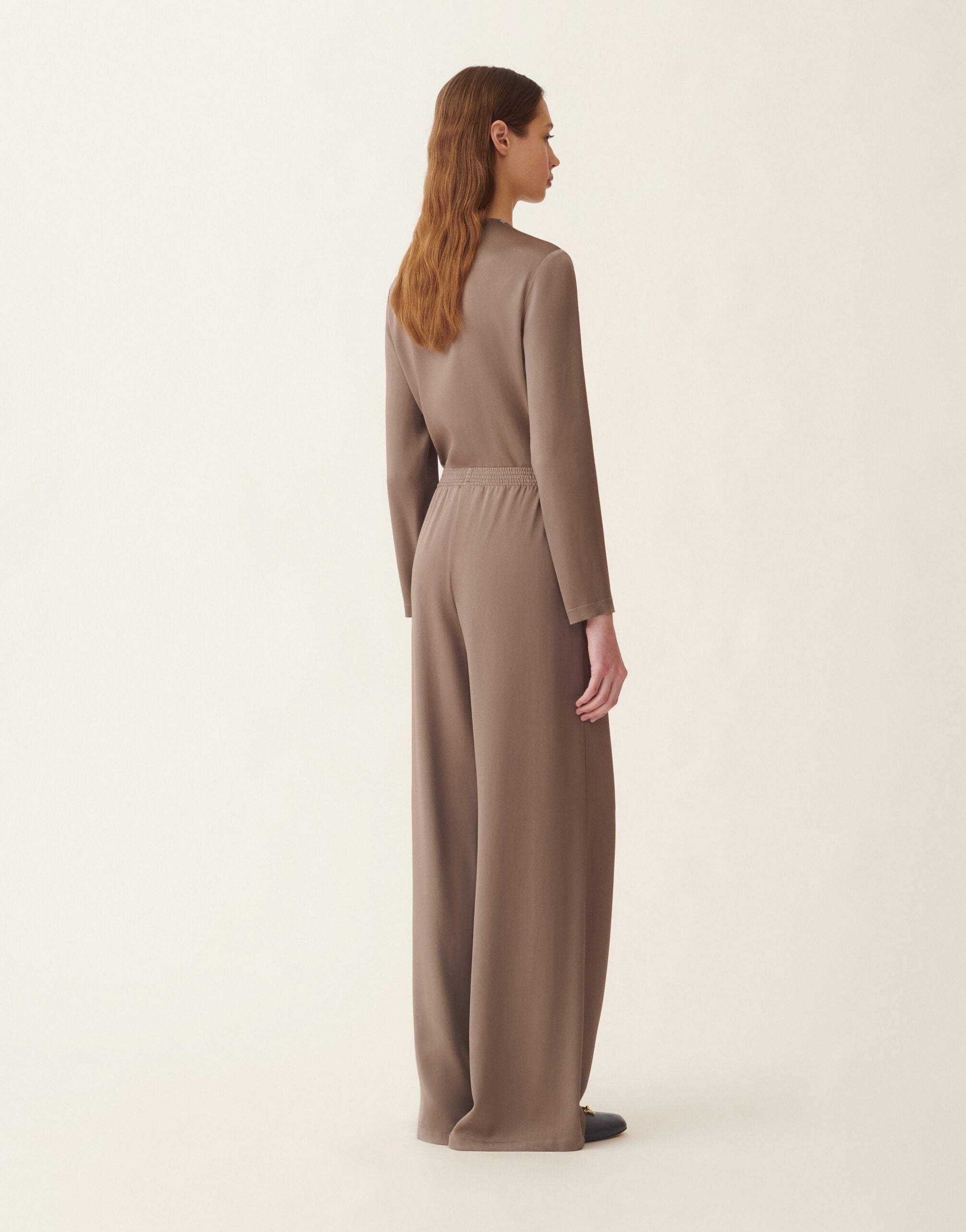 Wide-leg enver satin trousers, falcon Fabiana Filippi Wide-leg enver satin trousers, falcon Falcon PAD216F291D9820000