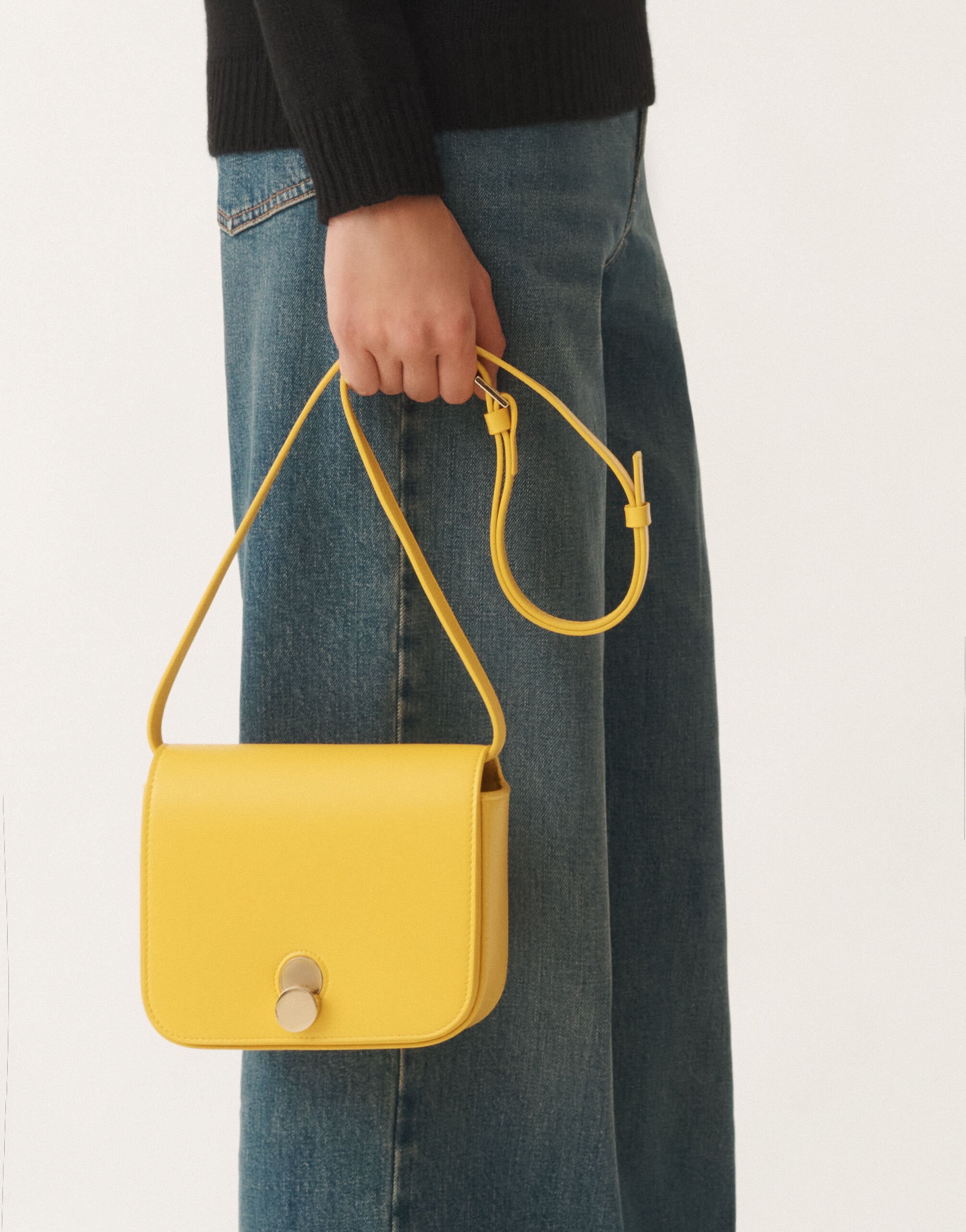 Fabiana Filippi Eclissi calfskin messenger bag, cedar YELLOW BGD265A859L2140000