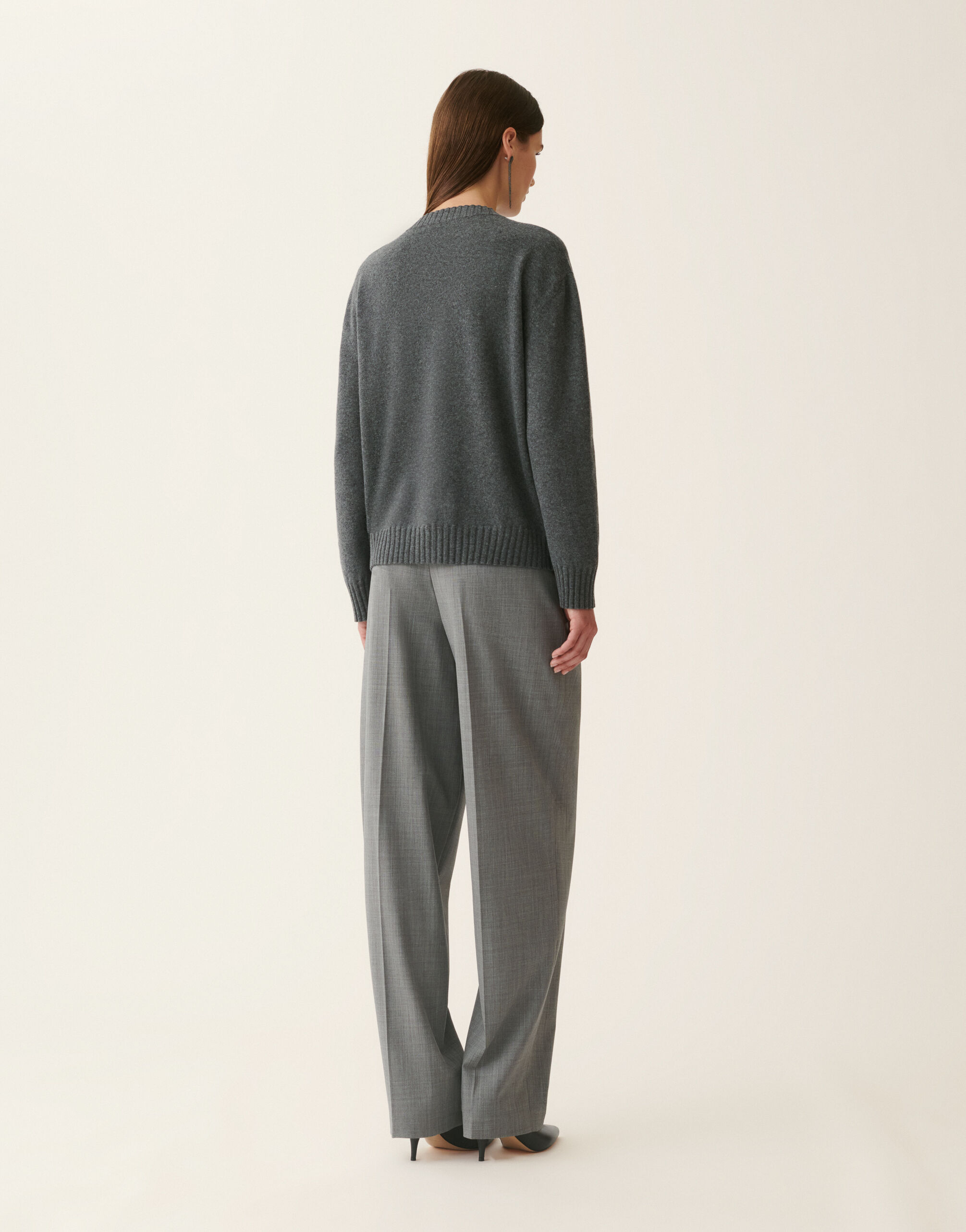 Platinum-Pullover mit Rundhalsausschnitt, Anthrazit Fabiana Filippi Platinum-Pullover mit Rundhalsausschnitt, Anthrazit Anthrazit MAD216F028M2810000