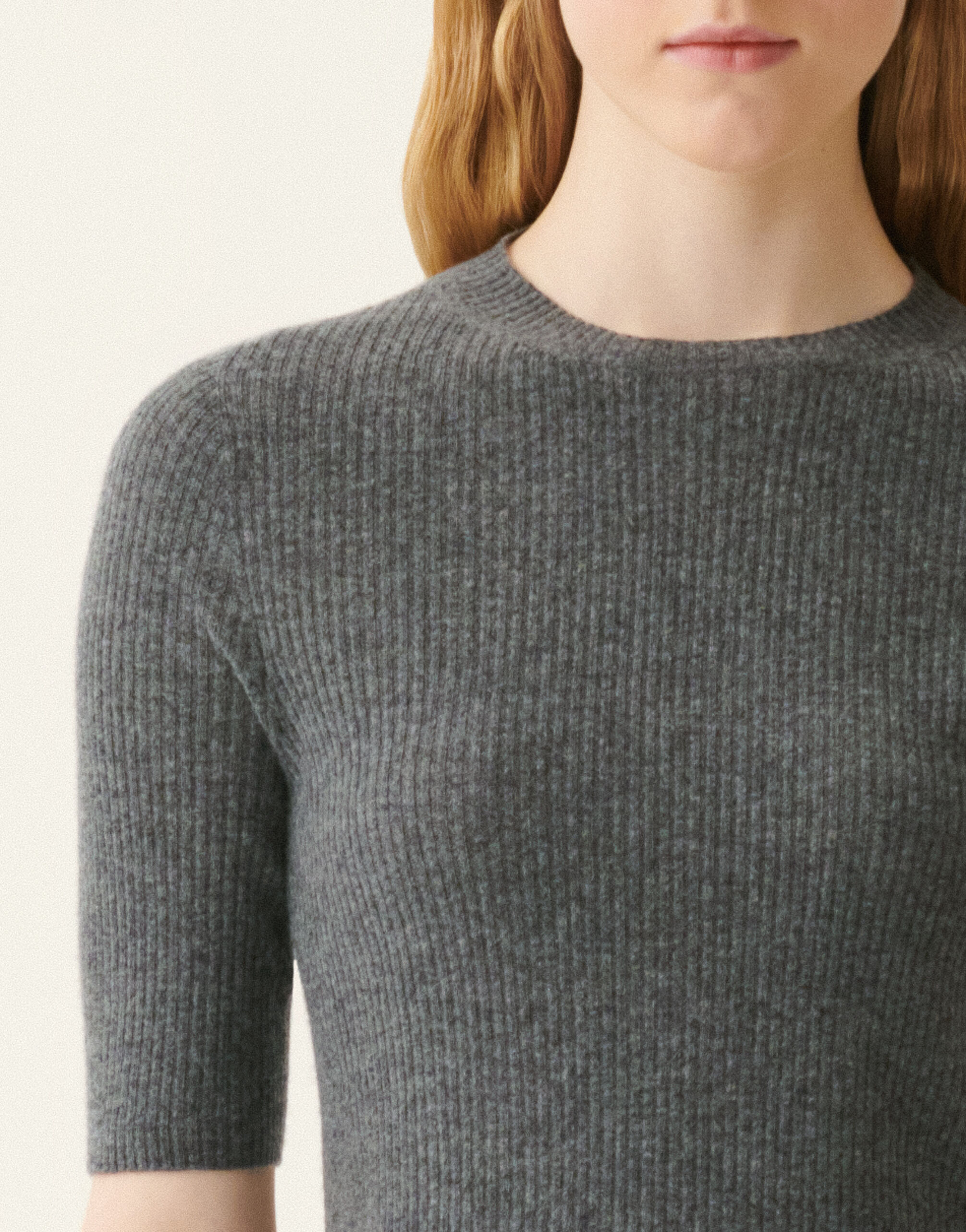 Platinum-Pullover mit Rundhalsausschnitt, Anthrazit Fabiana Filippi Platinum-Pullover mit Rundhalsausschnitt, Anthrazit Anthrazit MAD216F022D2300000