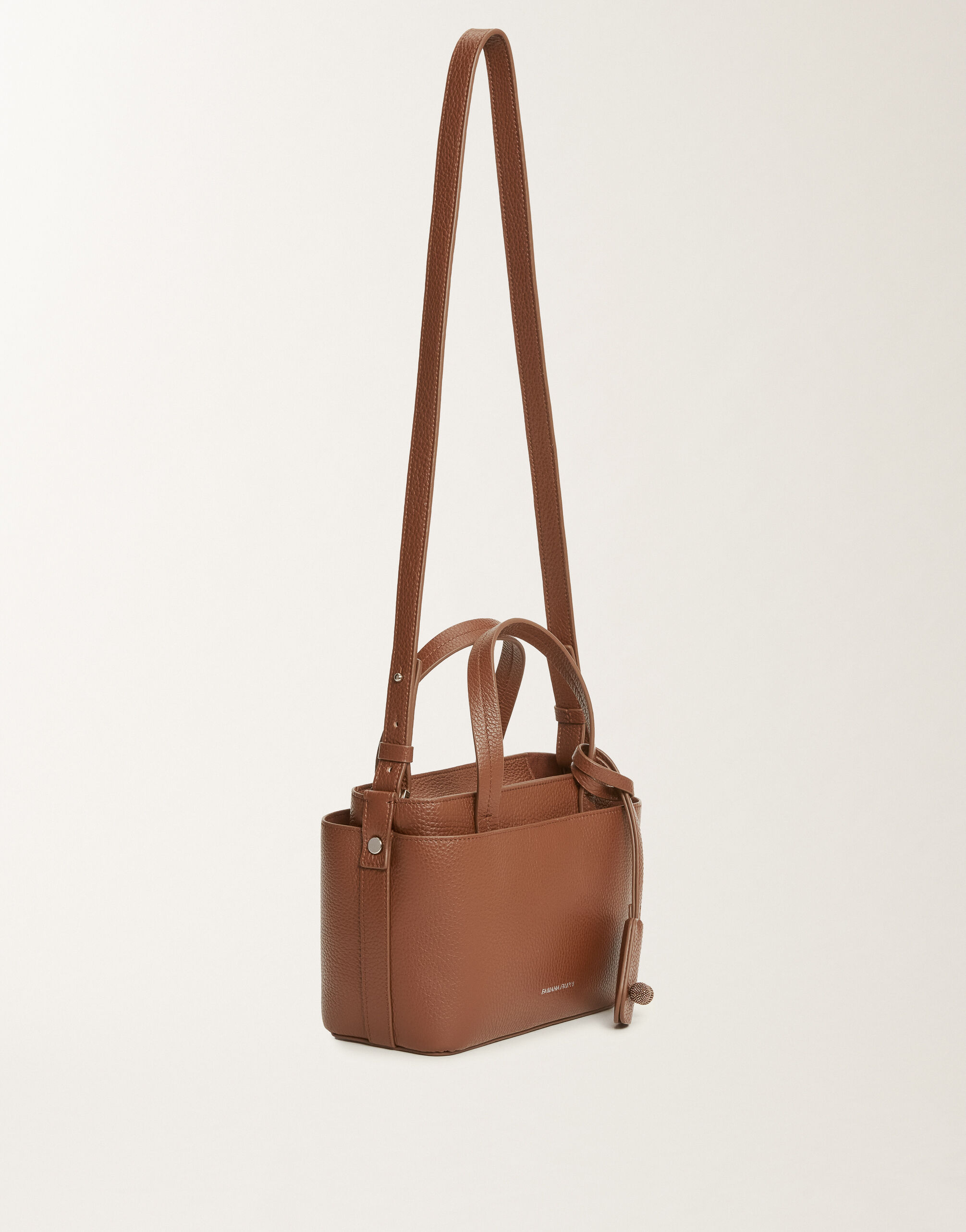 Medium grained leather handbag, mahogany for Women | Fabiana Filippi®
