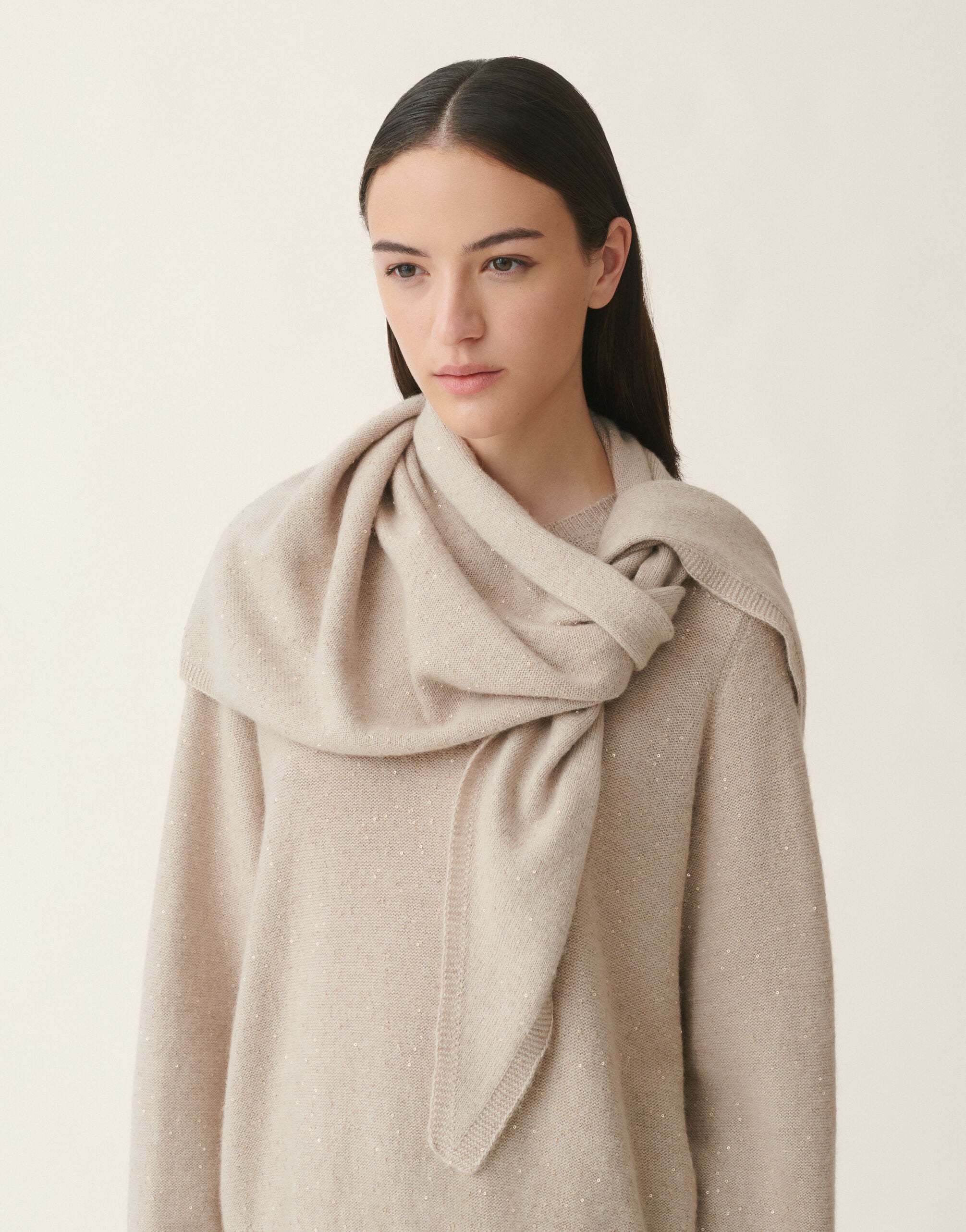Fabiana Filippi Écharpe triangle en laine et soie avec paillettes, cachà Cachà SAD216A881D2960000
