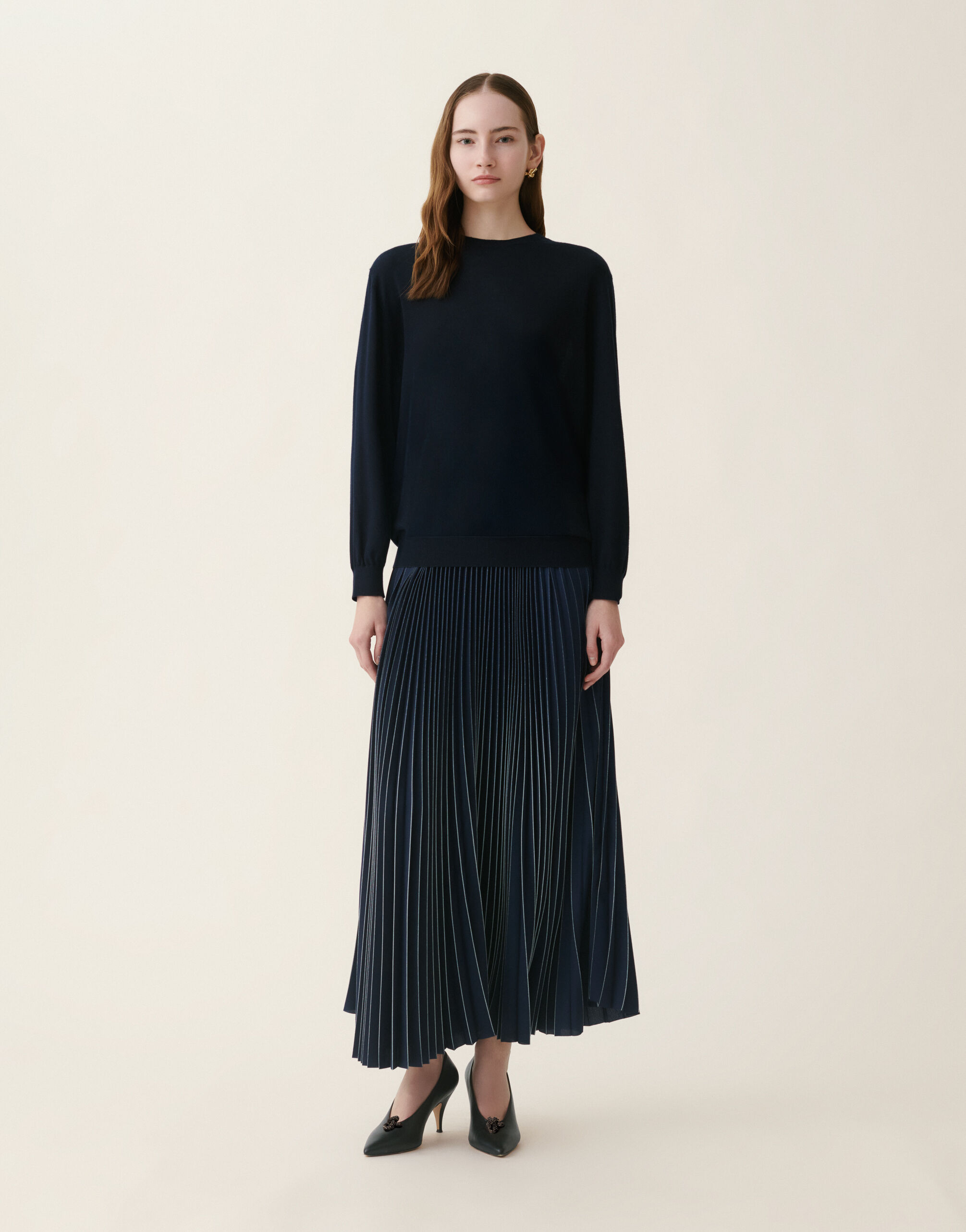 Pull en cachemire et soie, bleu nuit Fabiana Filippi Pull en cachemire et soie, bleu nuit Bleu nuit MAD216F004M3360000