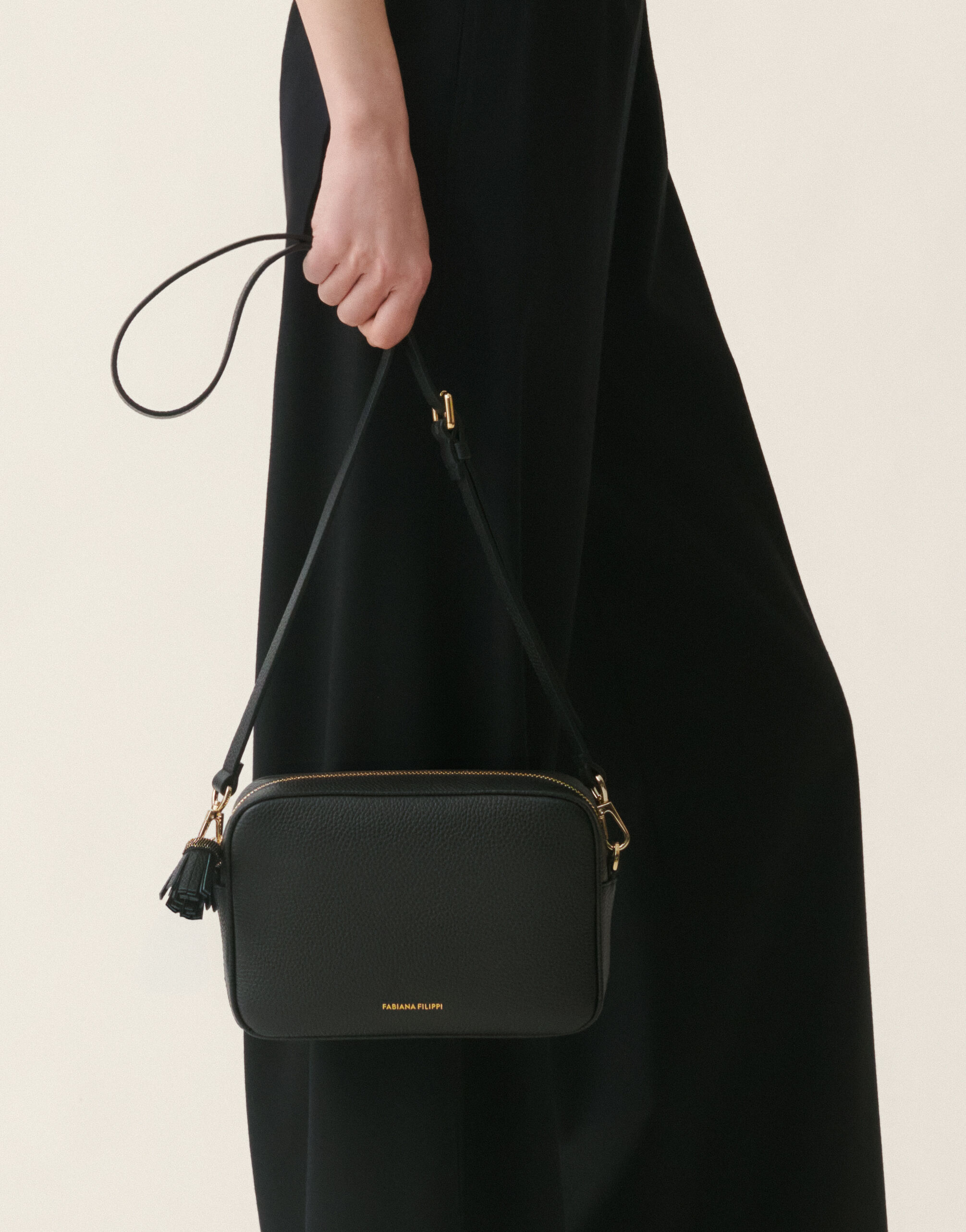 Fabiana Filippi Camera Bag aus genarbtem Leder, Schwarz Schwarz BGD226A802M5600000
