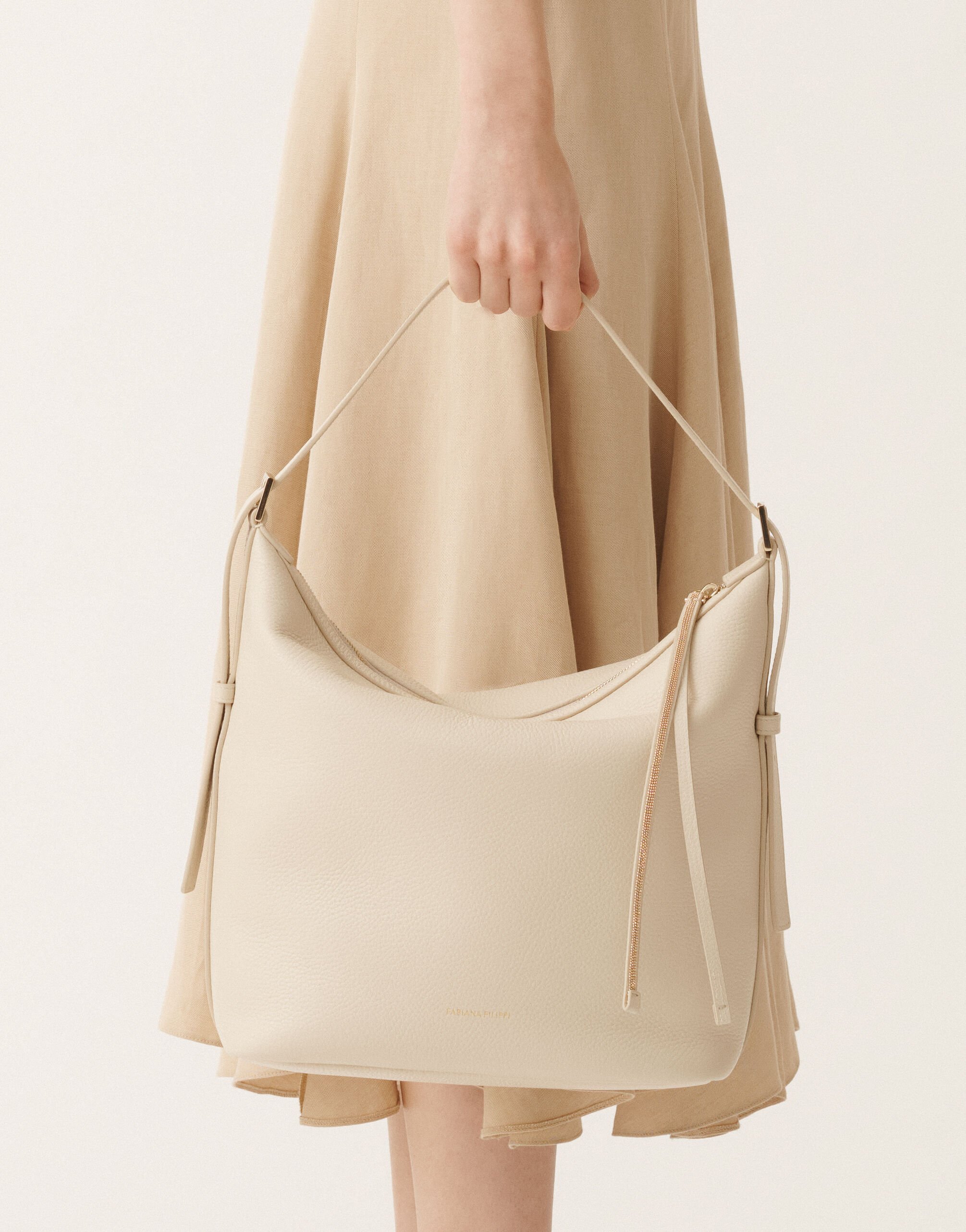 Fabiana Filippi Grained leather bag, vanilla VANILLA BGD275A079L4270000