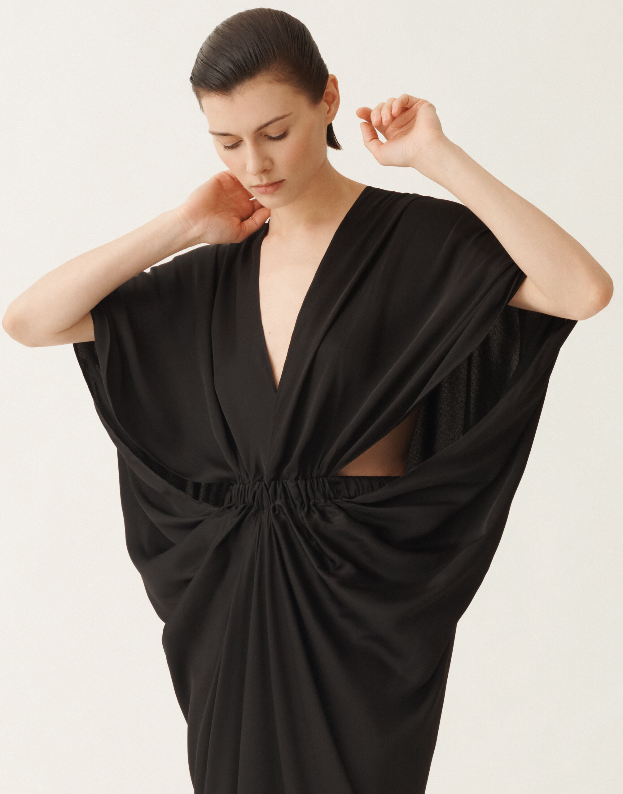 Dress in enver satin, black for Women | Fabiana Filippi®