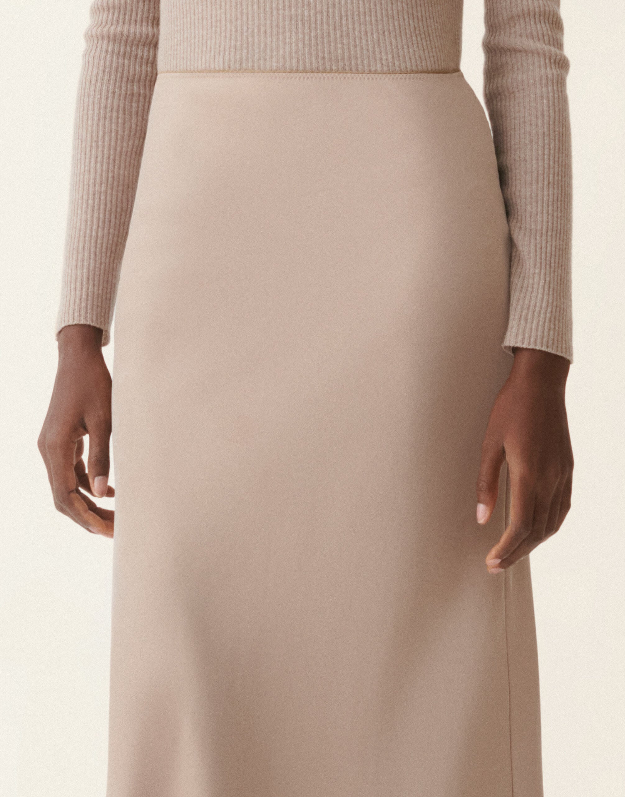レディースLong fluid skirt, mocha コーディネートセット | Fabiana