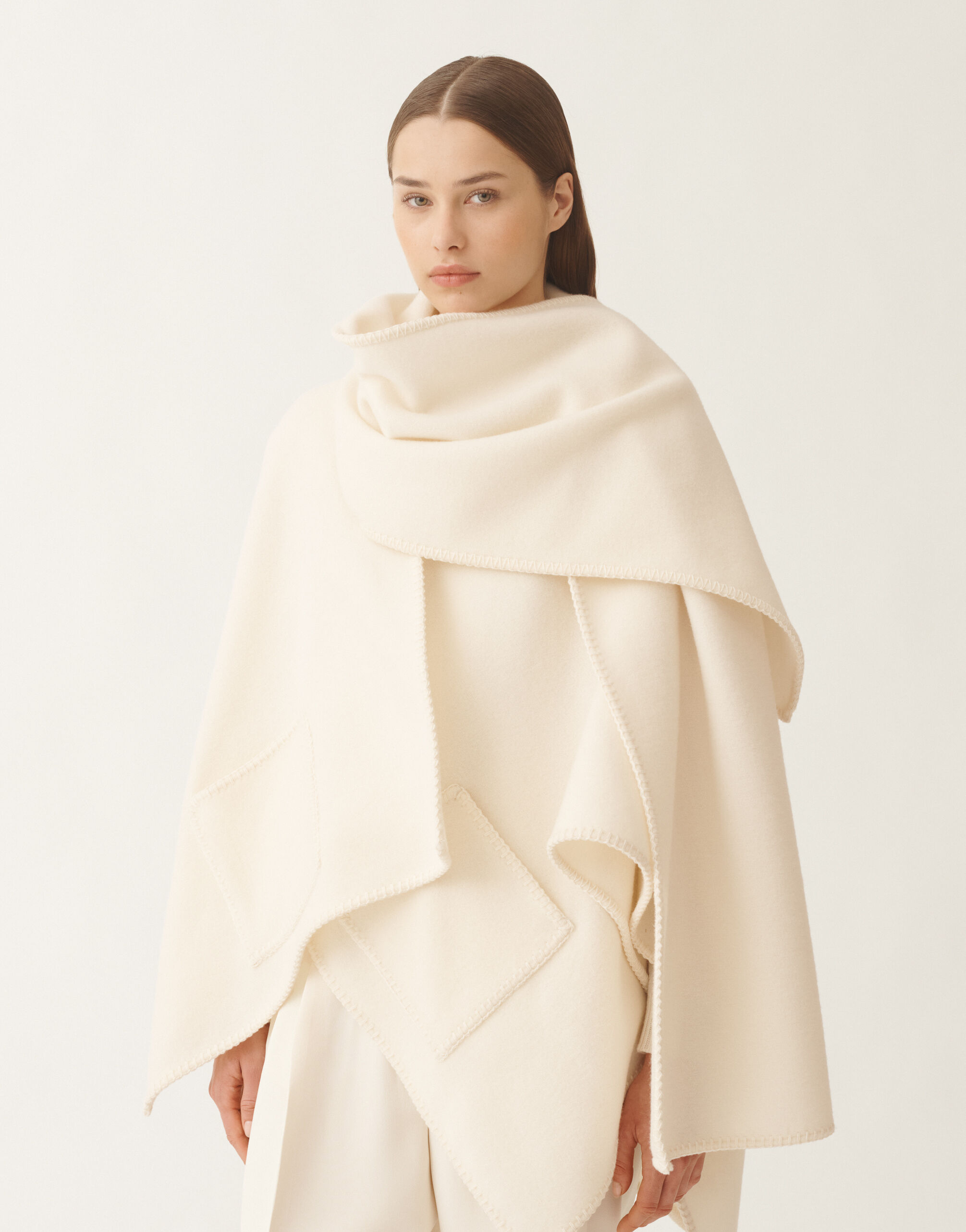 Fabiana Filippi Wool cloak, butter WHITE SAD215A884L8300000