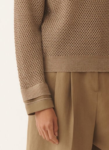 Pull en coton biologique avec viscose lumineuse, taupe Fabiana Filippi Pull en coton biologique avec viscose lumineuse, taupe BOUE MAD276F481M1560000