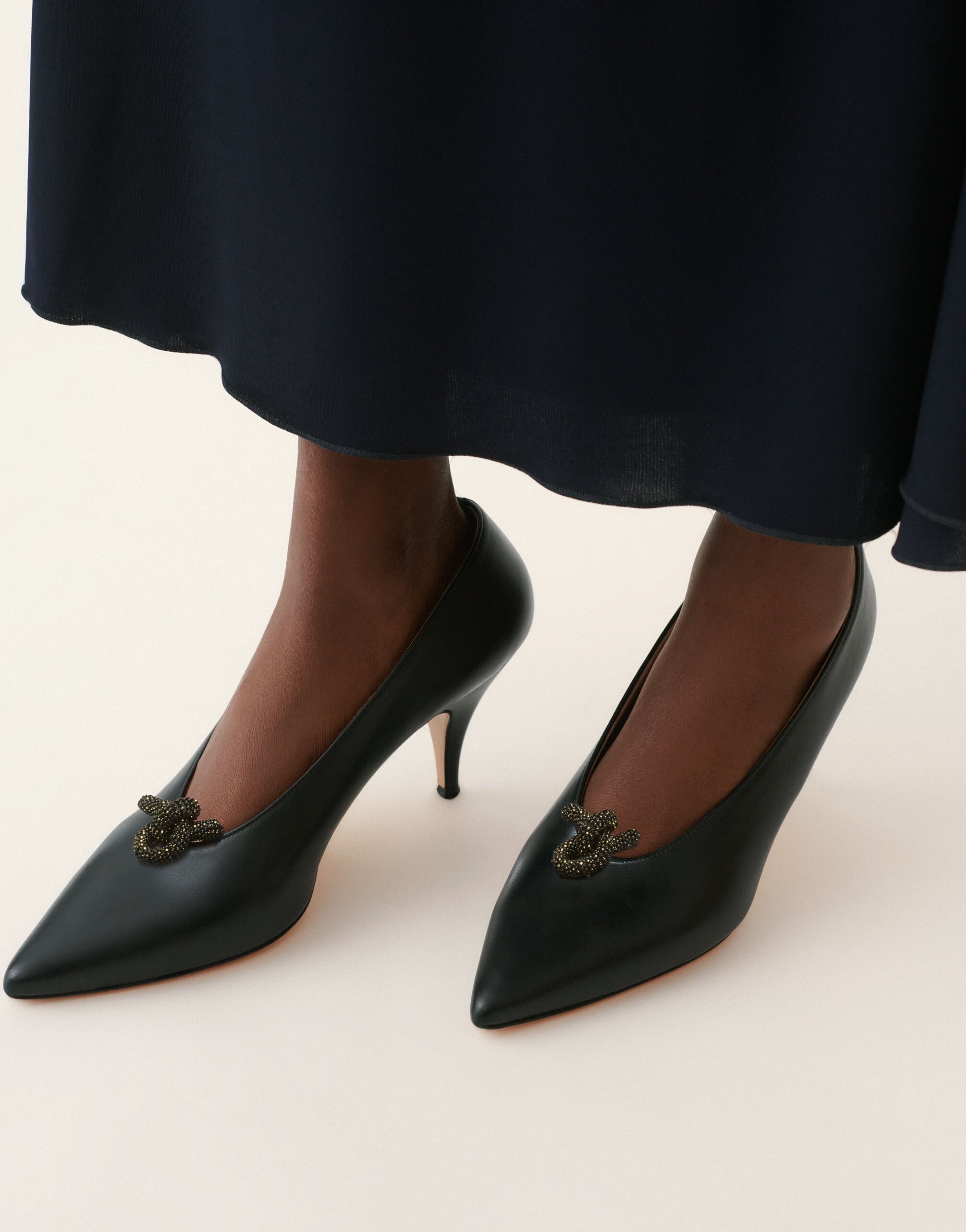 Nappa leather pumps, black Fabiana Filippi Nappa leather pumps, black Black ASD226A836M5710000