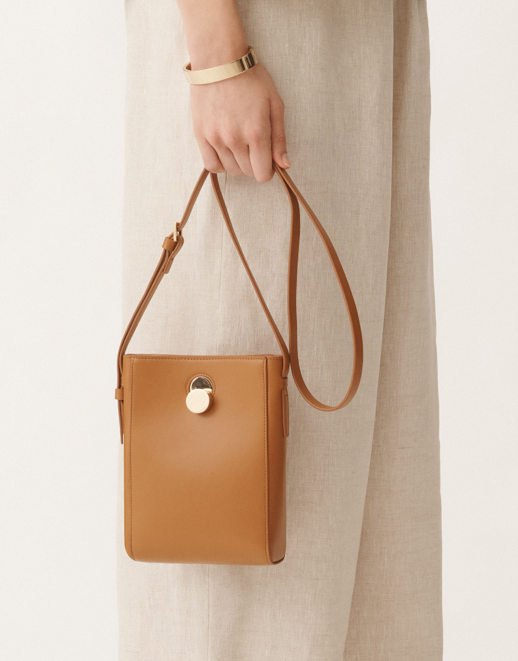 [FABIANAFILIPPI] ECLISSI ミニ レザー Eclissi calfskin mini bag, tan for Women | Fabiana Filippi®