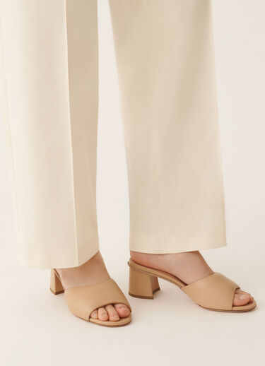 Fabiana Filippi Mules aus Nappaleder, Ahorn Beige ASD266A847M0140000