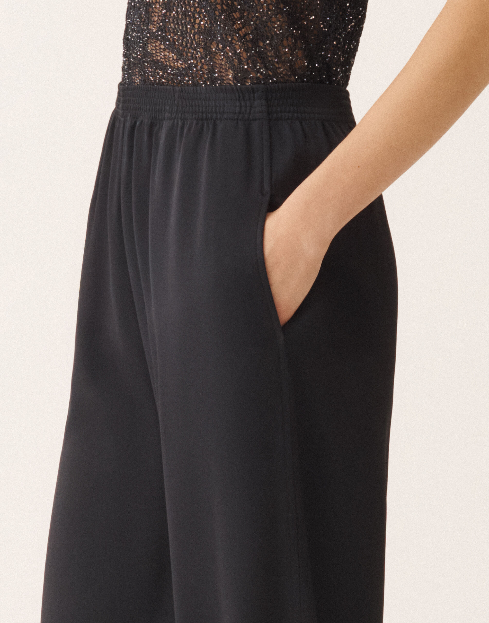 Amelia trousers in midnight blue enver satin for Women | Fabiana