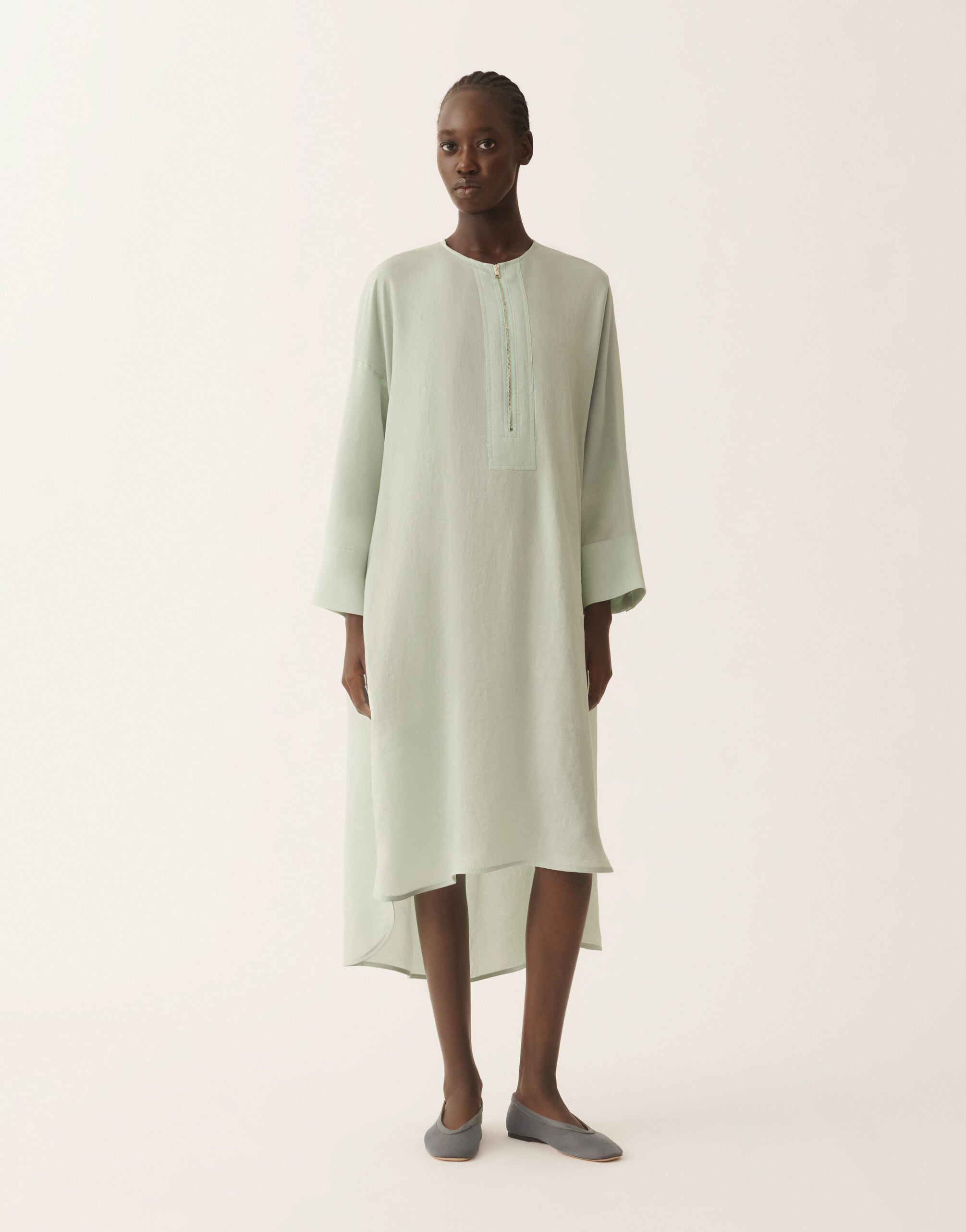 Fabiana Filippi Vestido midi fluido, verde Ghirri Verde Ghirri ABD266F183D9540000