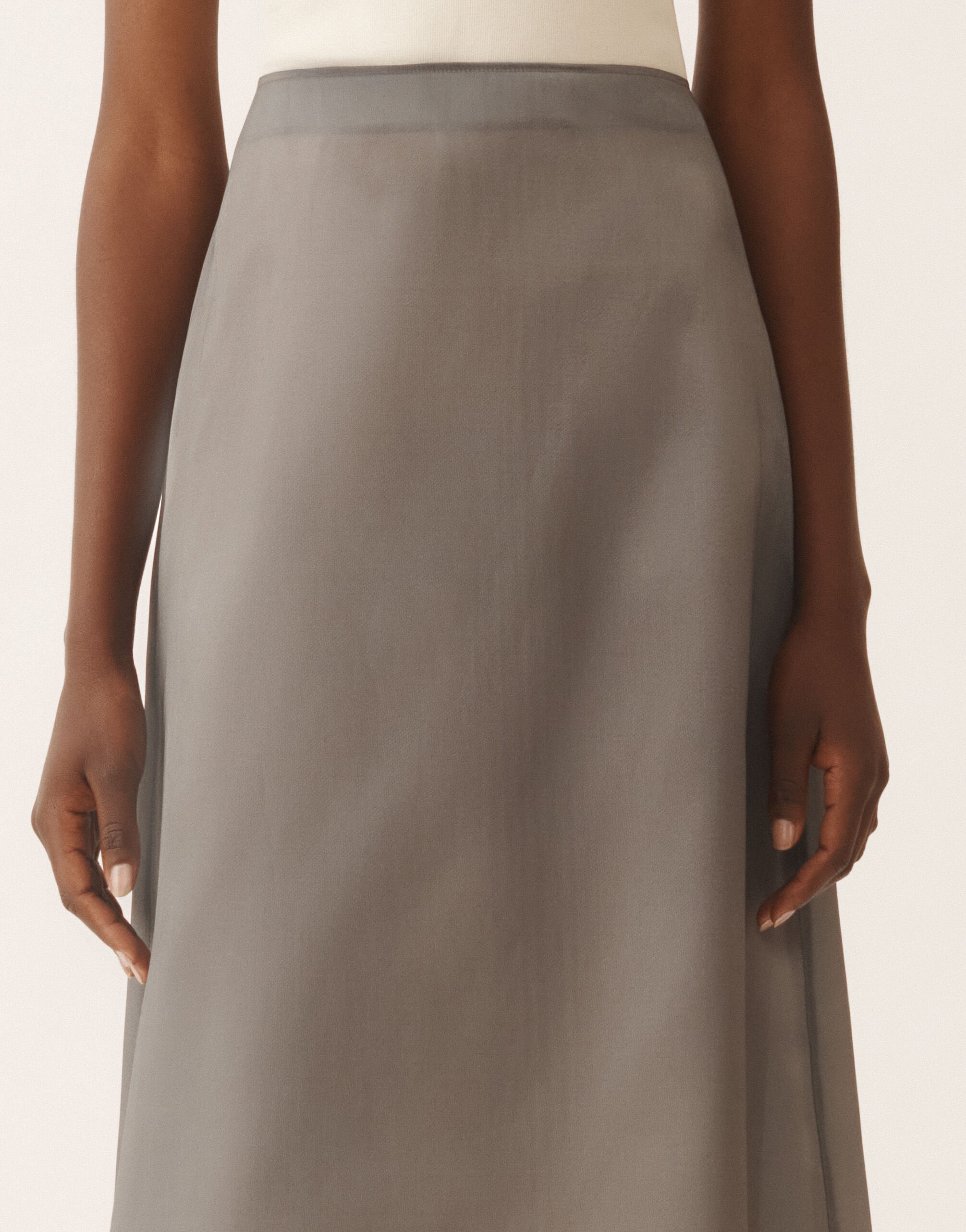 Midi skirt in water-reflective organza, shadow Fabiana Filippi Midi skirt in water-reflective organza, shadow Grey GND266F406D9420000