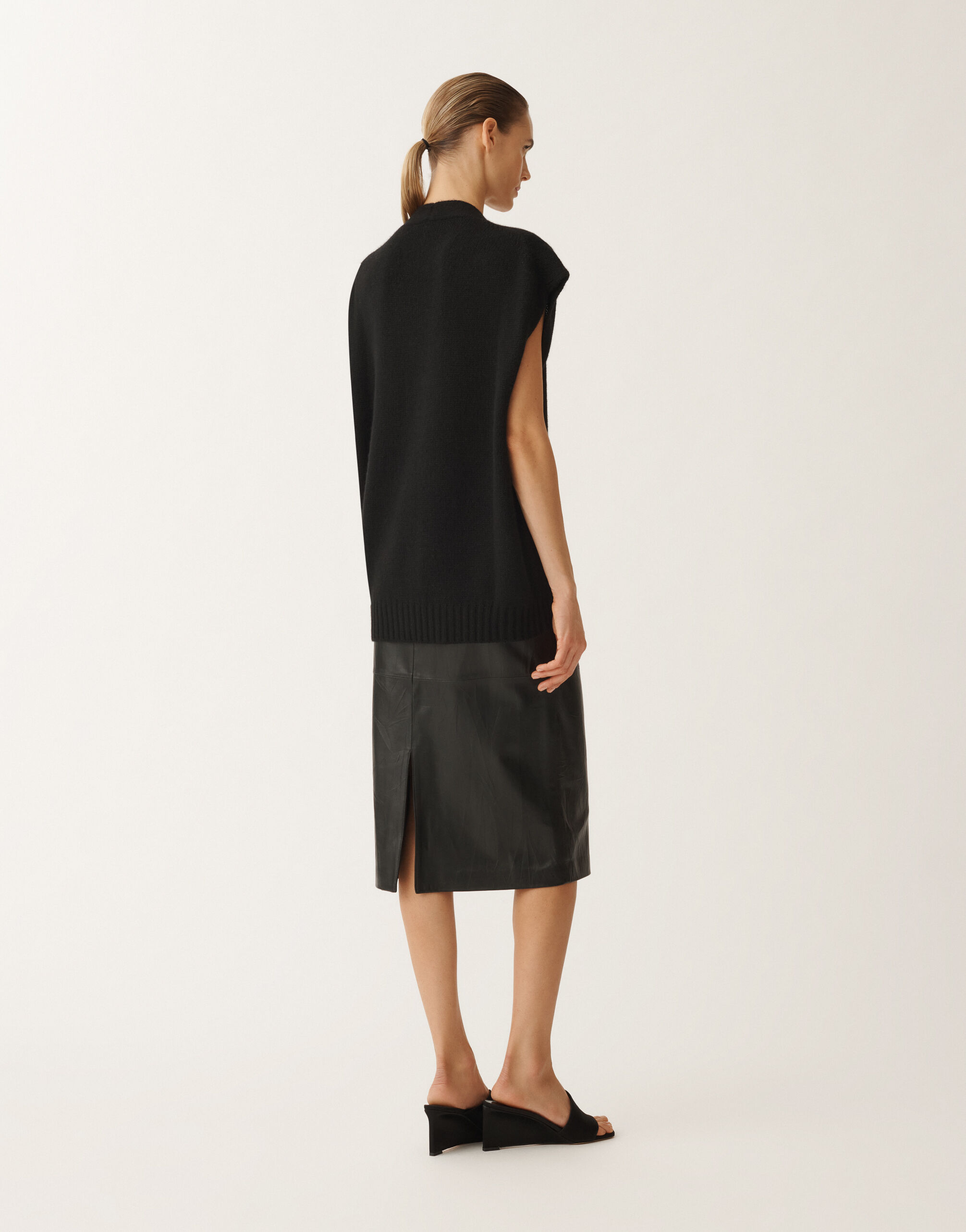 Fabiana Filippi Gilet en gaze de cachemire, noir NOIR MAD265F039N9000000