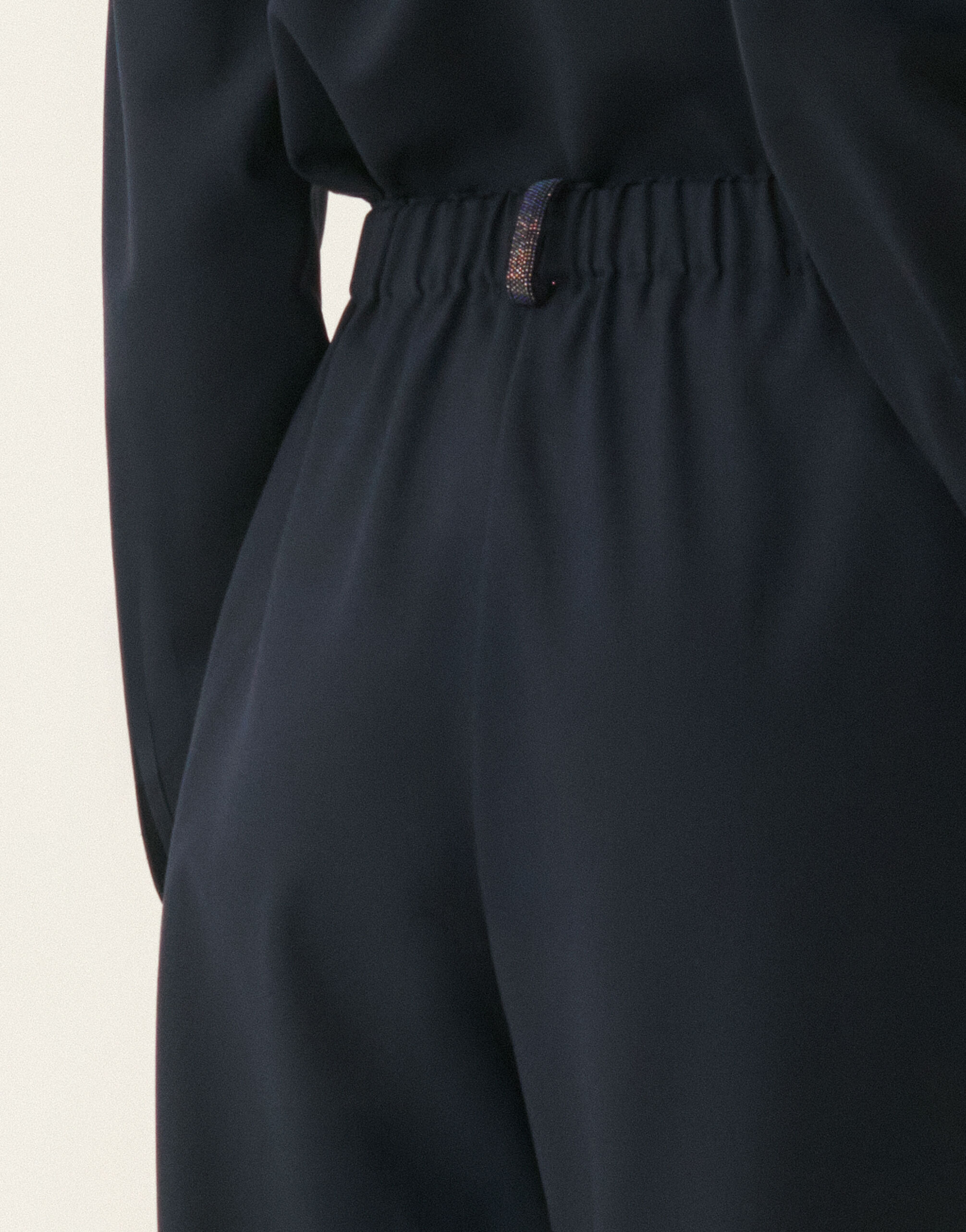 Pantalon Trevi en laine fraîche, bleu nuit Fabiana Filippi Pantalon Trevi en laine fraîche, bleu nuit Bleu nuit PAD216F456M2760000