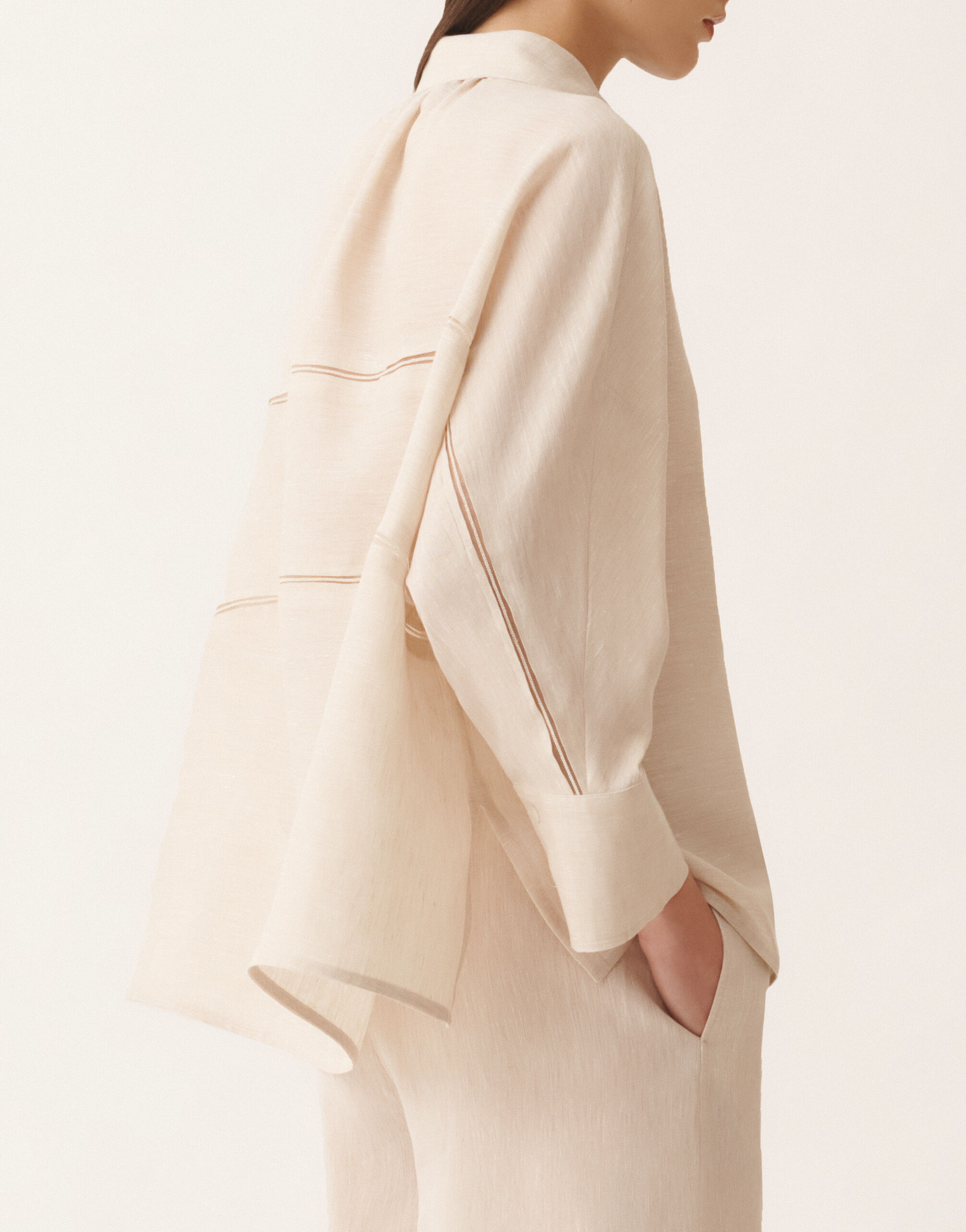 Cropped shirt in natural linen canvas for Women | Fabiana Filippi®