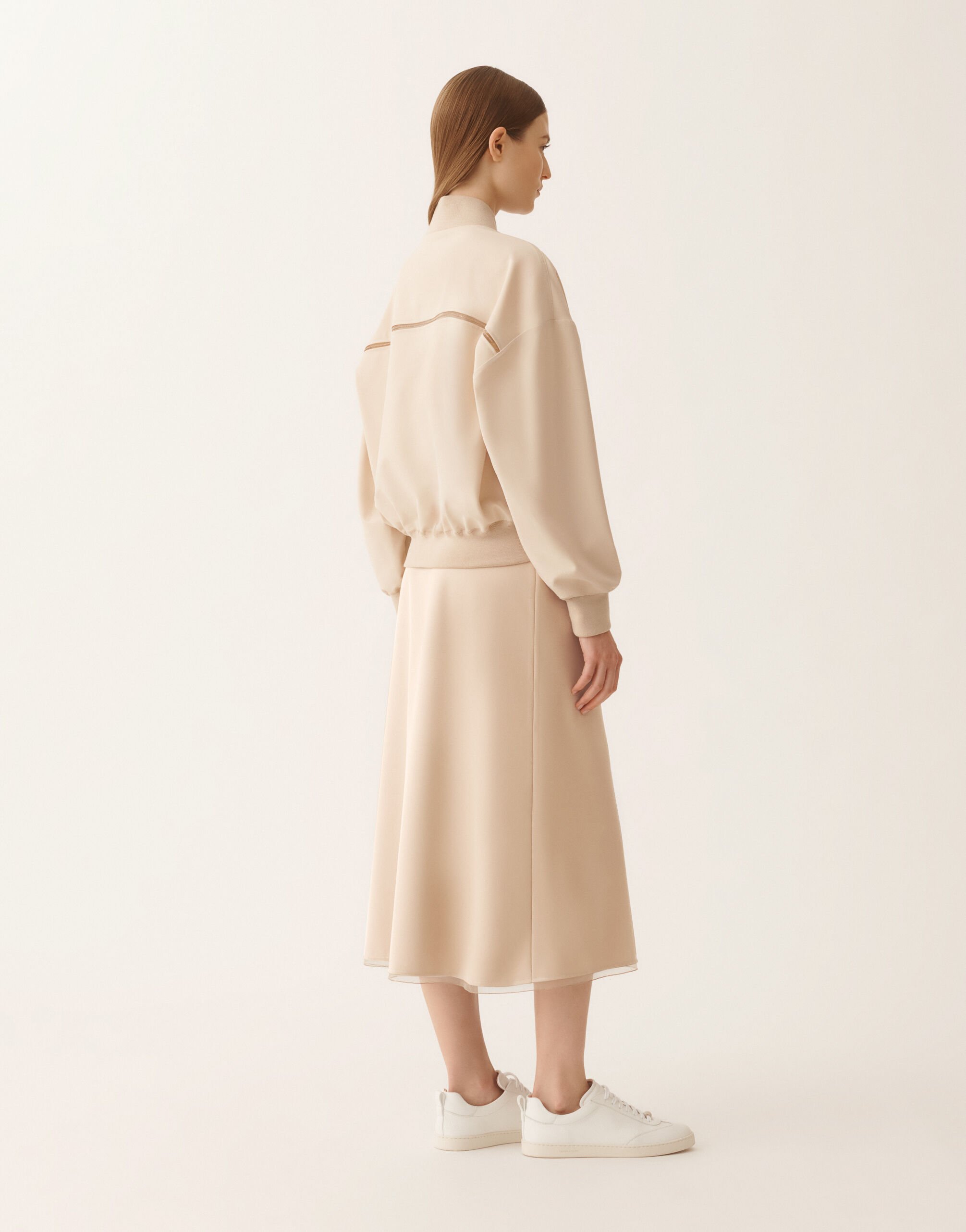 Fabiana Filippi 近年モデル ベージュ テーラードジャケット 42 Fabiana Filippi Fall 2026 Ready-to-Wear Collection [PHOTOS]
