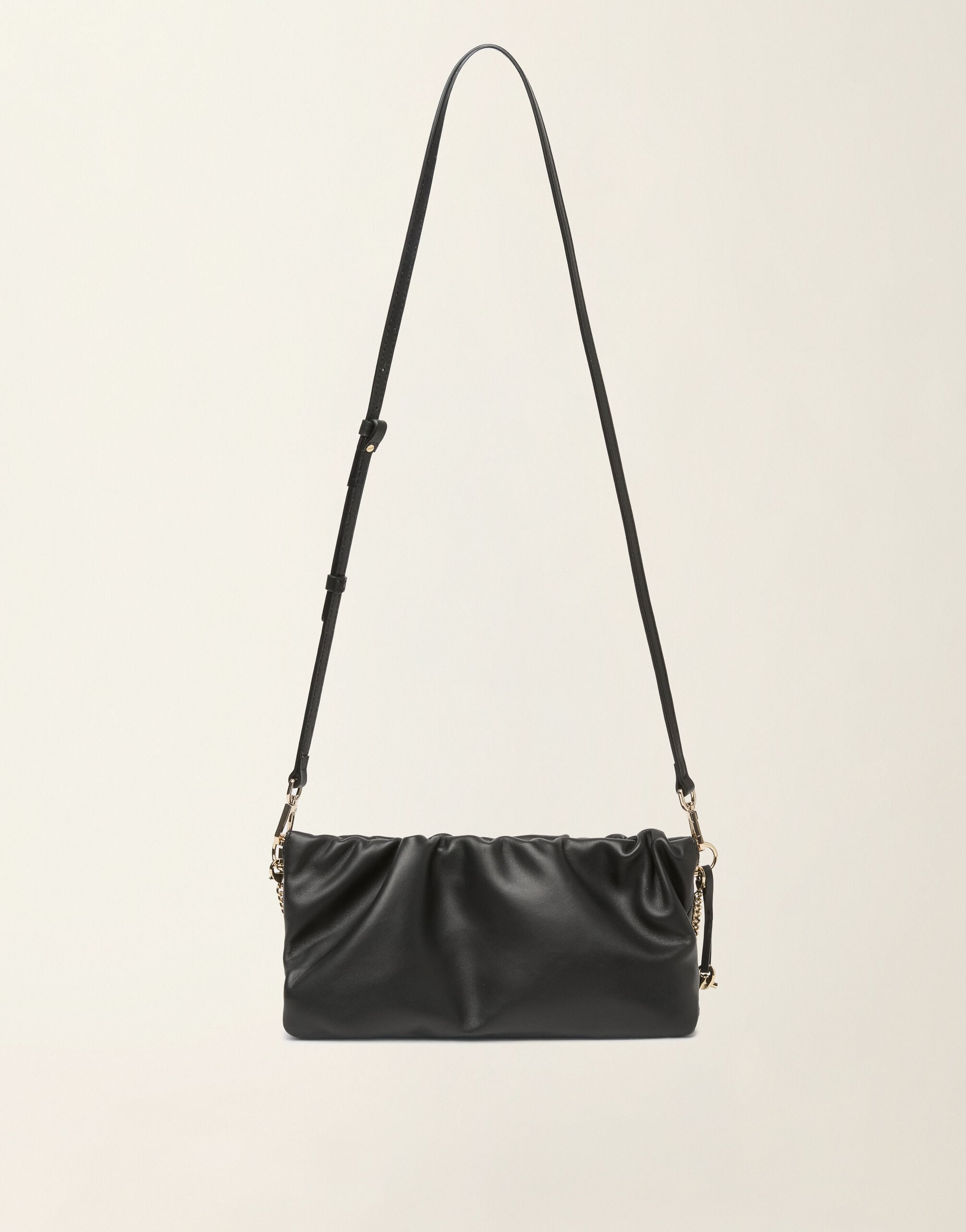 Nappa leather pouch, black Fabiana Filippi Nappa leather pouch, black Black BGD226A800M5660000