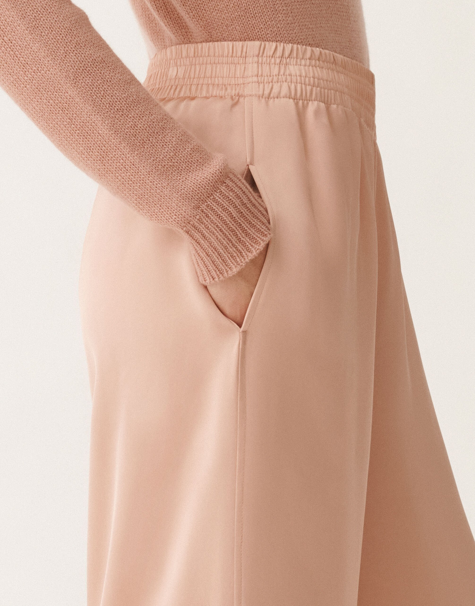Fabiana Filippi Jogginghose Amelia aus fließendem Viskosegewebe, blush ROSA PAD265F291D6230000