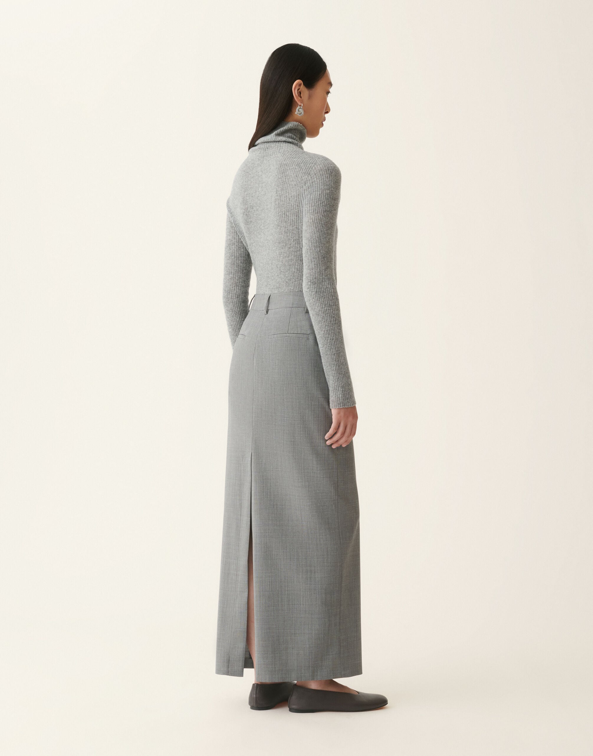 Pencil skirt in bi-stretch fresco wool, Melange Fabiana Filippi Pencil skirt in bi-stretch fresco wool, Melange Melange GND226F774M3860000