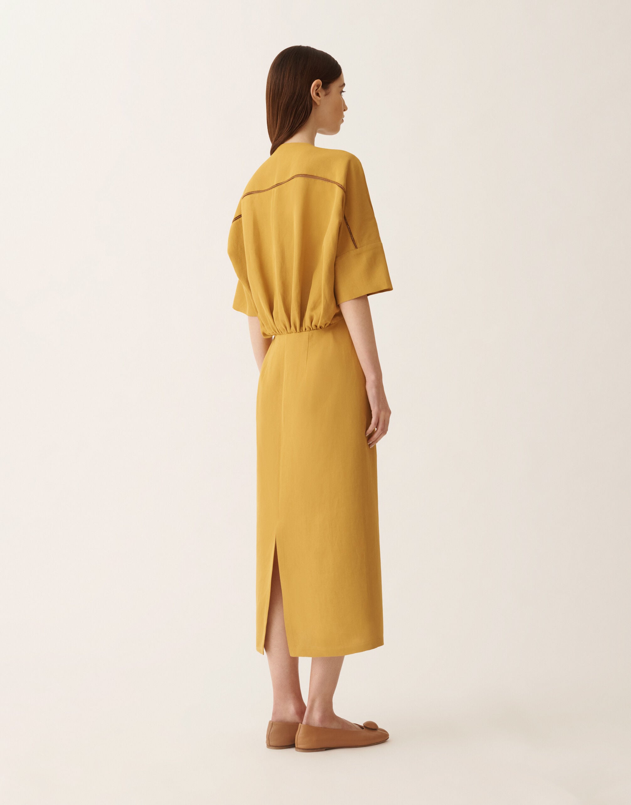 Fluid linen and viscose dress in mustard for Women | Fabiana Filippi®