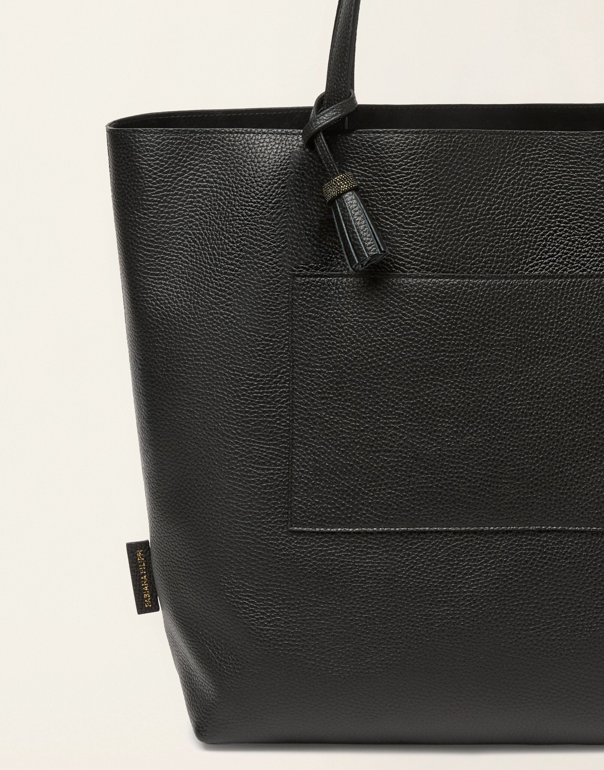 Grained leather tote bag, black Fabiana Filippi Grained leather tote bag, black Black BGD226A910M5600000