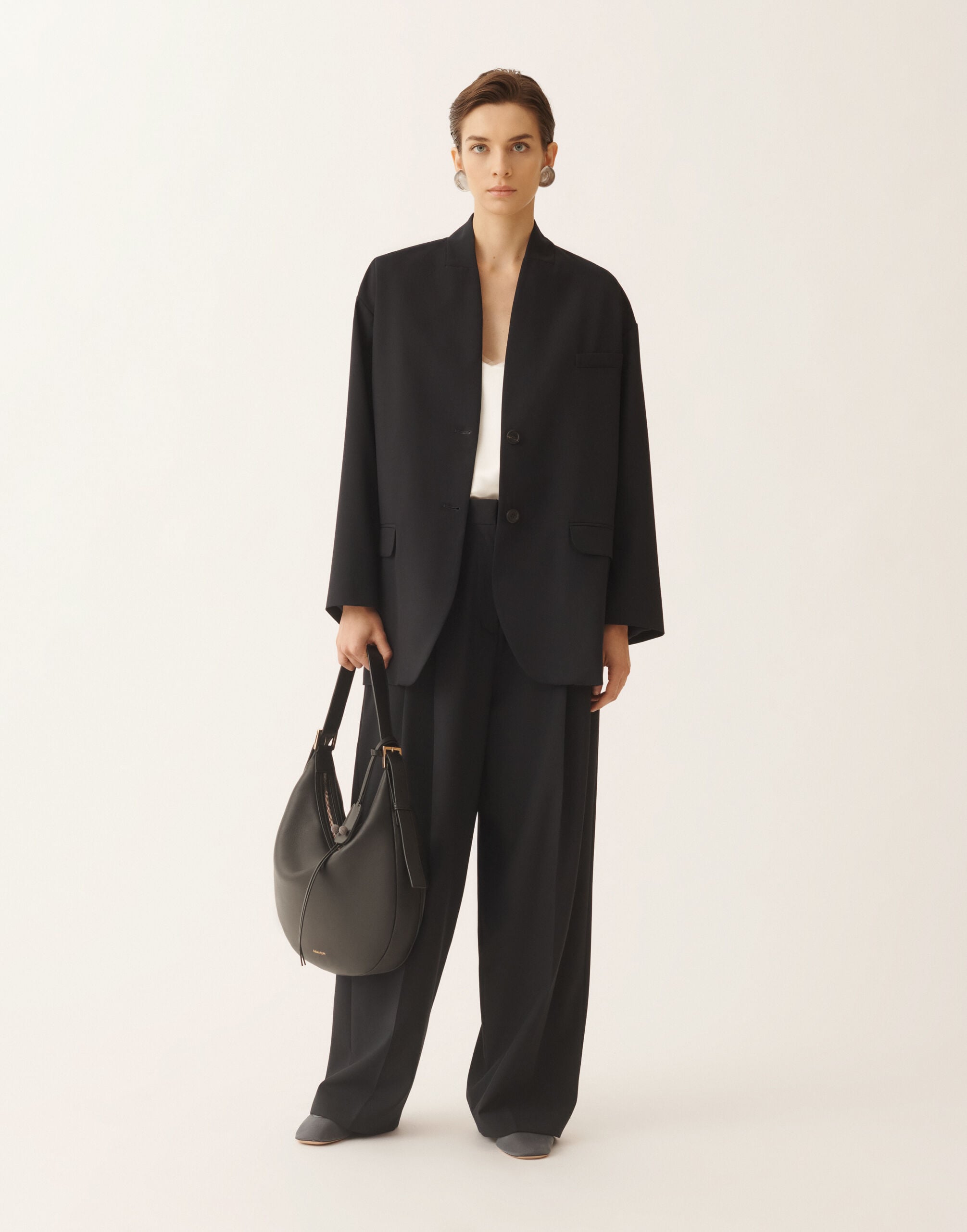 Fluid techno-tailored pants in midnight blue for Women | Fabiana
