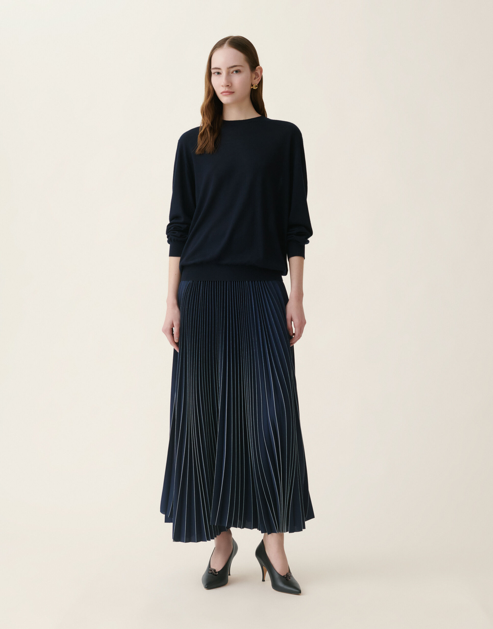 Pull en cachemire et soie, bleu nuit Fabiana Filippi Pull en cachemire et soie, bleu nuit Bleu nuit MAD216F004M3360000
