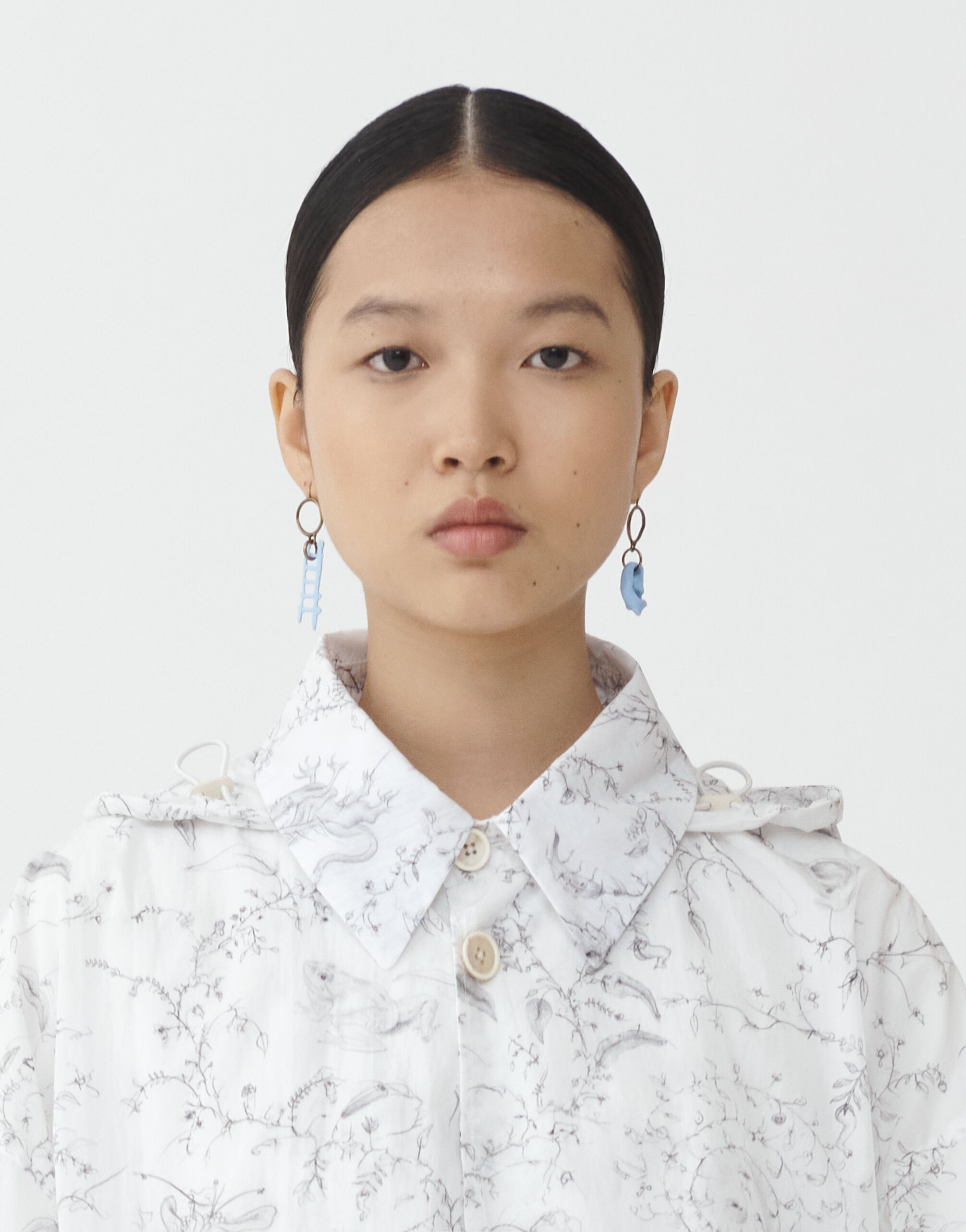 Fabiana Filippi BRASS PENDANT EARRINGS LIGHT BLUE BXD274A965H1590000