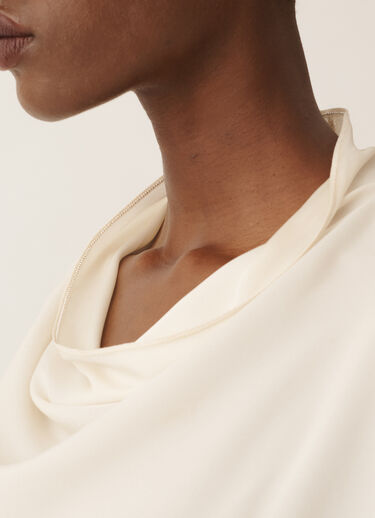 Fabiana Filippi Top in enver satin, butter White TPD225F843L7030000