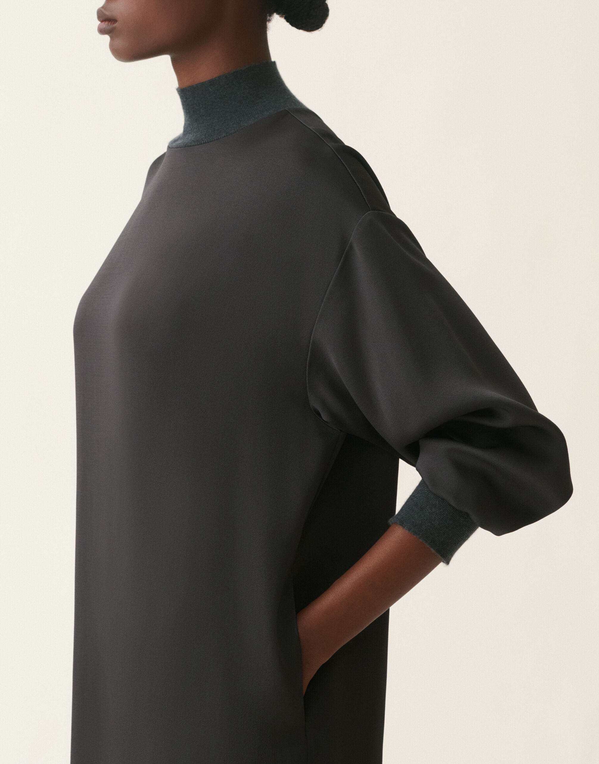 Fabiana Filippi Shiny enver satin dress, charcoal Charcoal ABD226F588M4320000