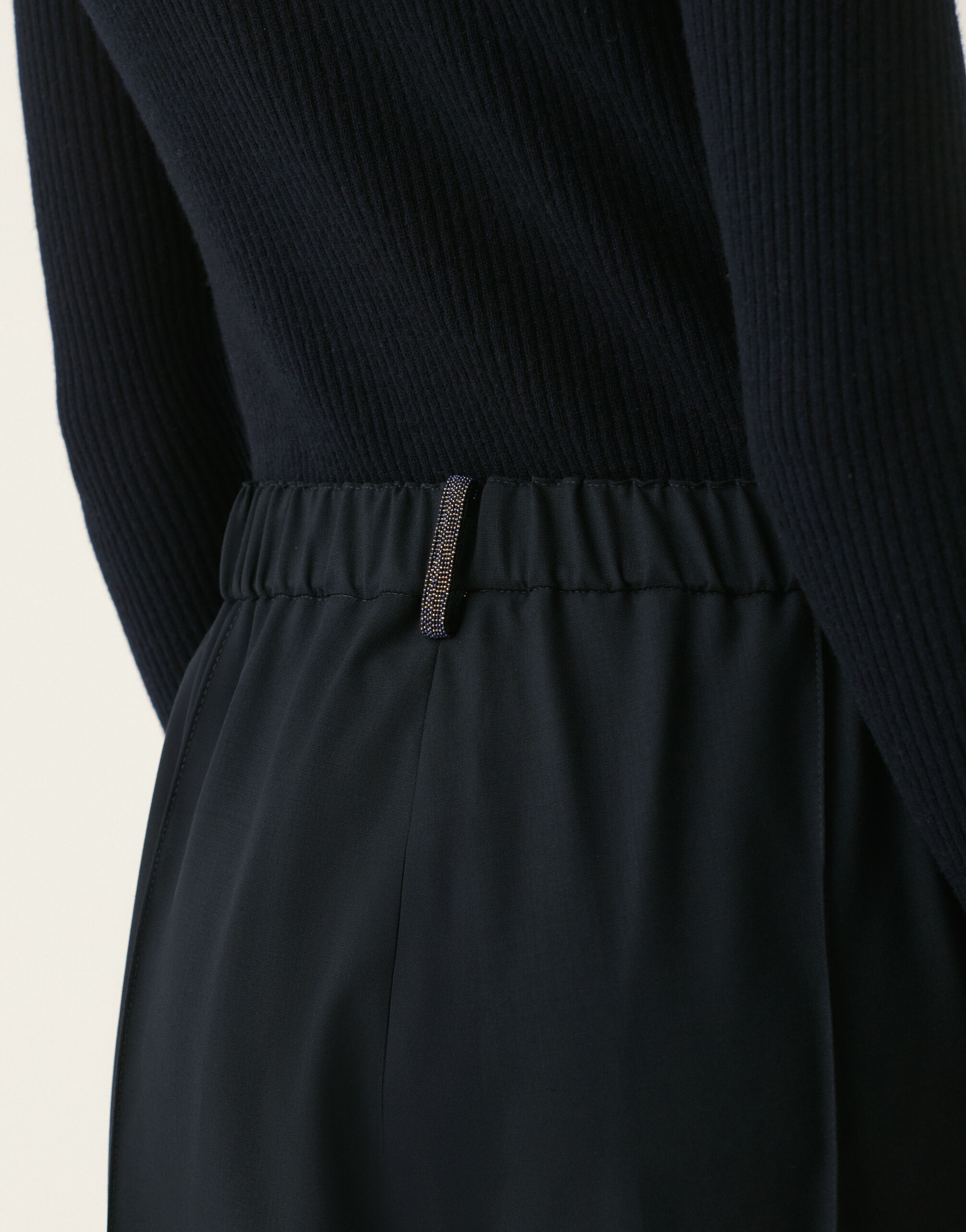 Gubbio trousers in bistretch cool wool, midnight blue Fabiana Filippi Gubbio trousers in bistretch cool wool, midnight blue Midnight blue PAD216F322M2760000