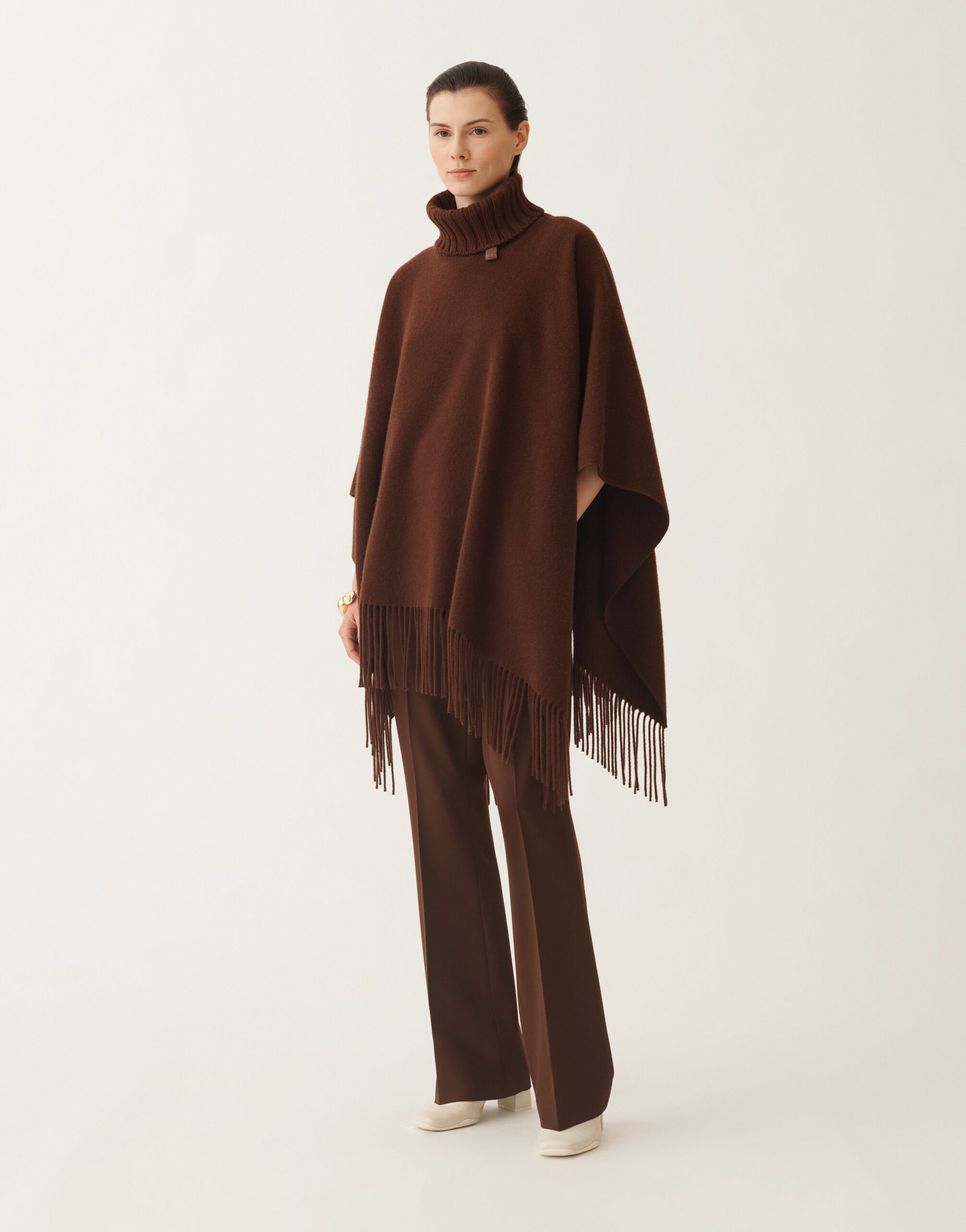 Fabiana Filippi Cape in Platin, Ebenholz Braun SAD215A802L8420000