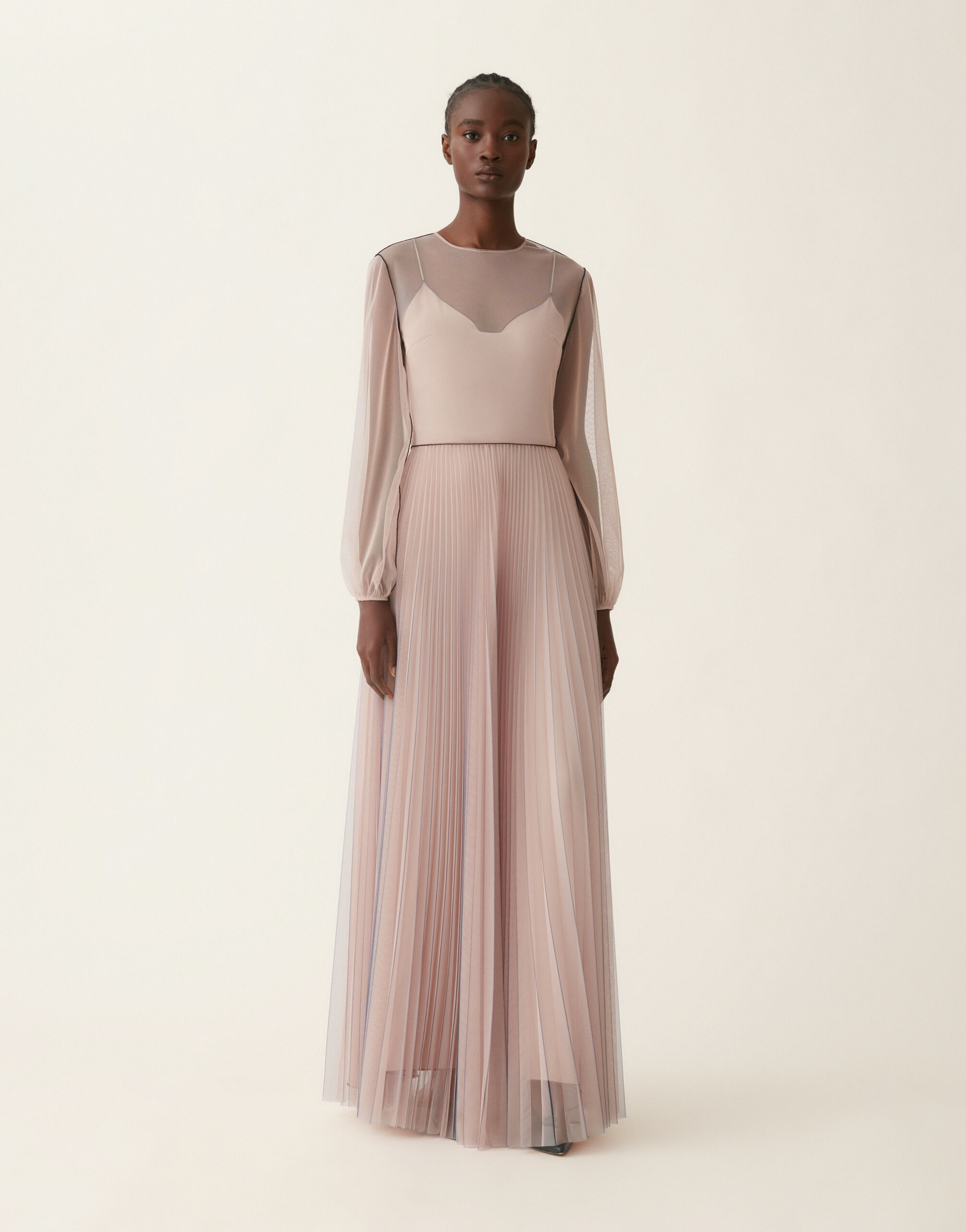 Robe longue en tulle, cachà Fabiana Filippi Robe longue en tulle, cachà Cachà ABD216F127M3440000