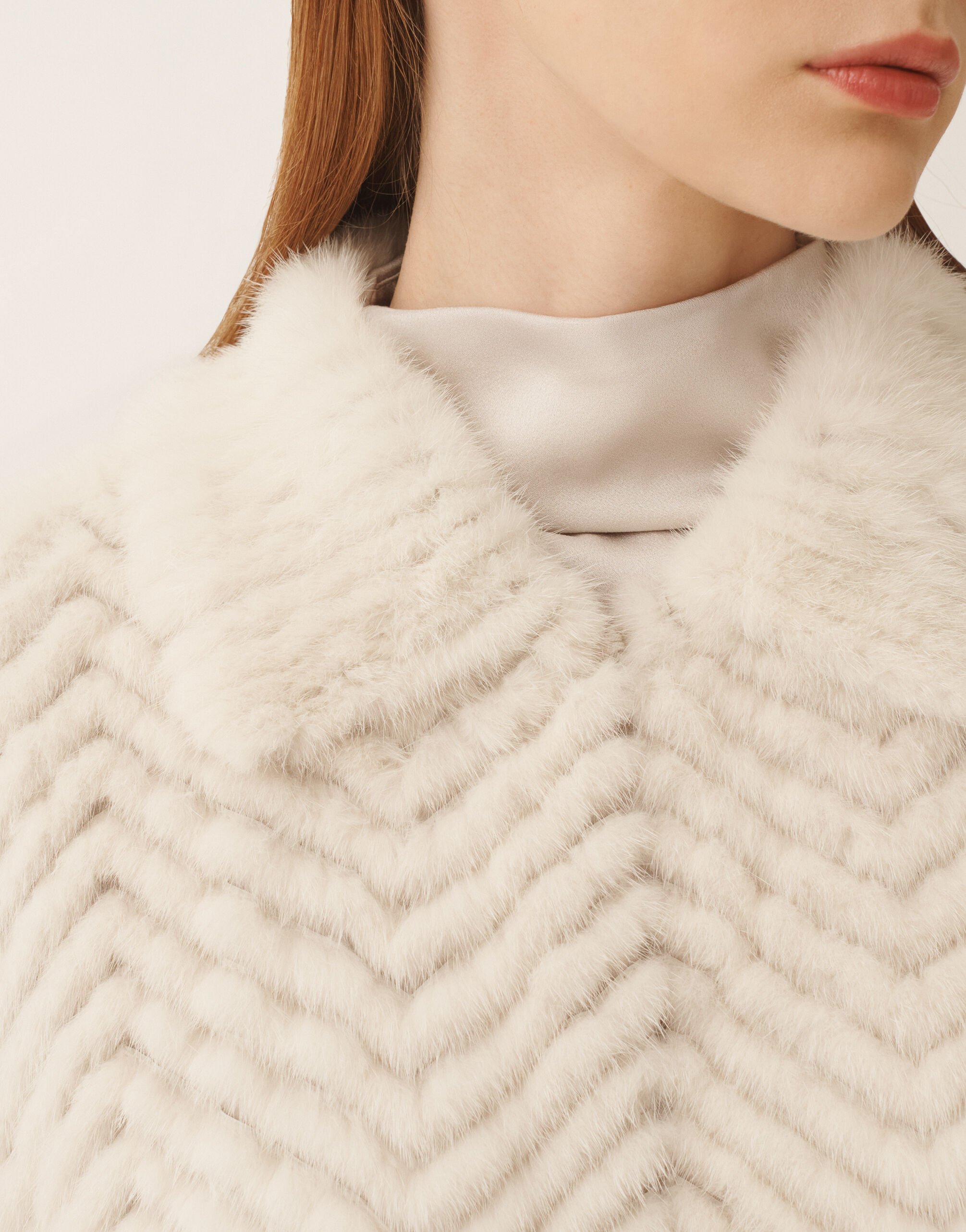 Fabiana Filippi Mink chevron coat, pearl and greige White PLD225F720L6130000