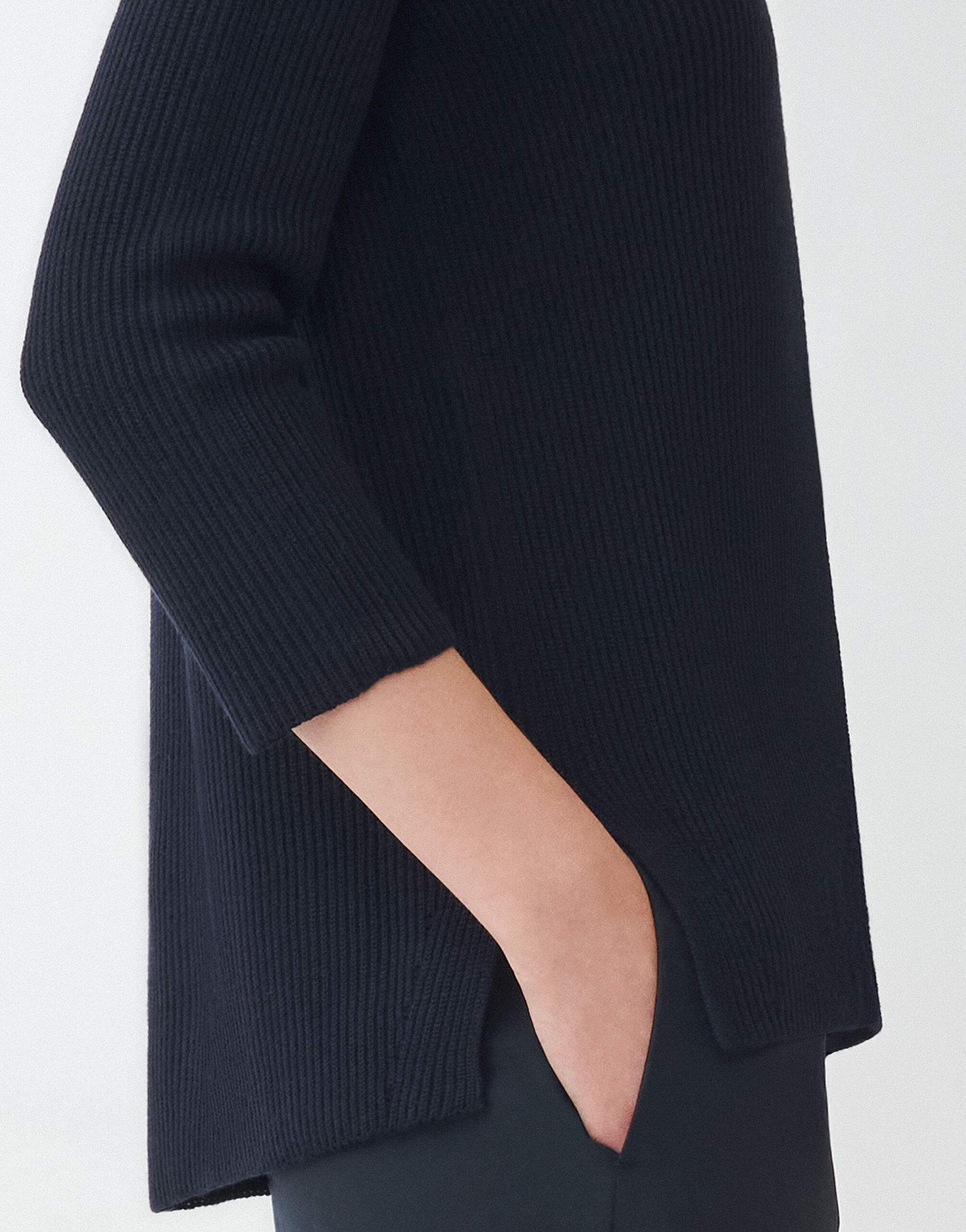 Fabiana Filippi Maglia in lana e cotone, blu notte BLU NOTTE MAD264F018D510M417