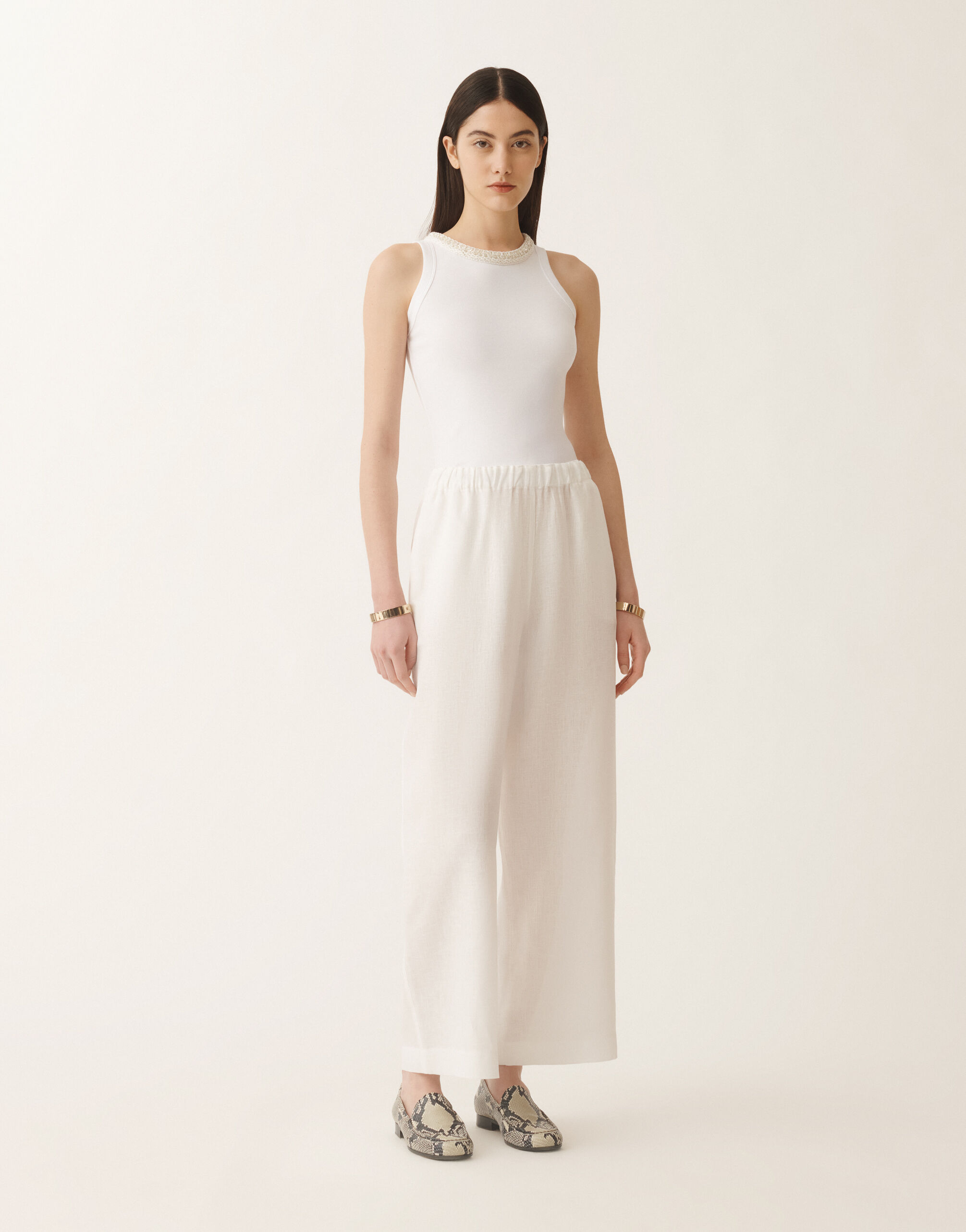パンツ FABIANA FILIPPI Woman Pants Natural PAD215F335D462 1268 Stretch viscose and linen shorts, taupe for Women | Fabiana