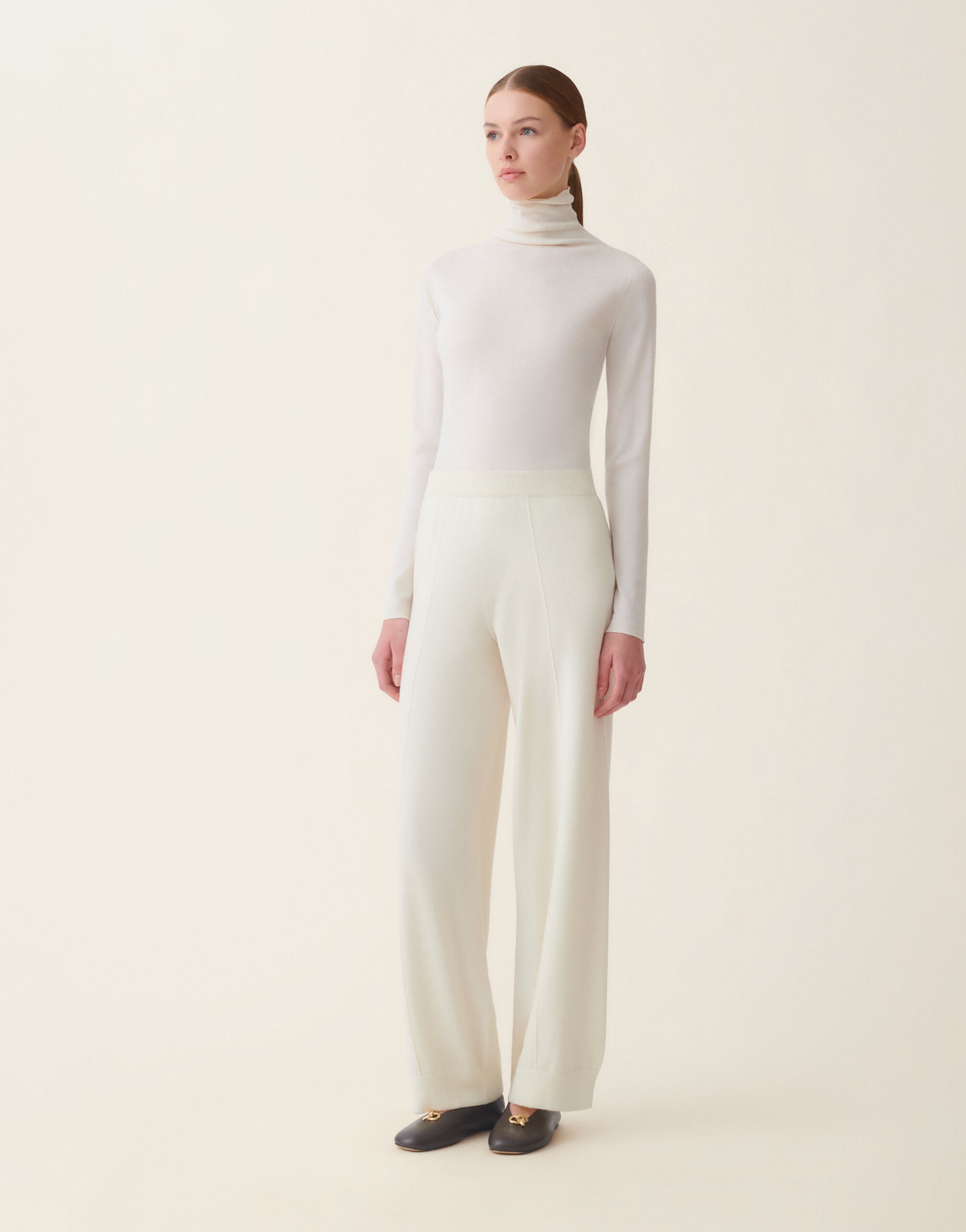 Fabiana Filippi Platinum jogging trousers, raffia Raffia PAD216F336M2810000