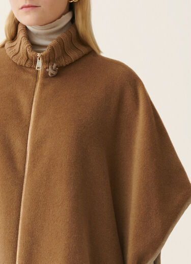 Beaver cape, maple Fabiana Filippi Beaver cape, maple Maple CTD226F645M4660000