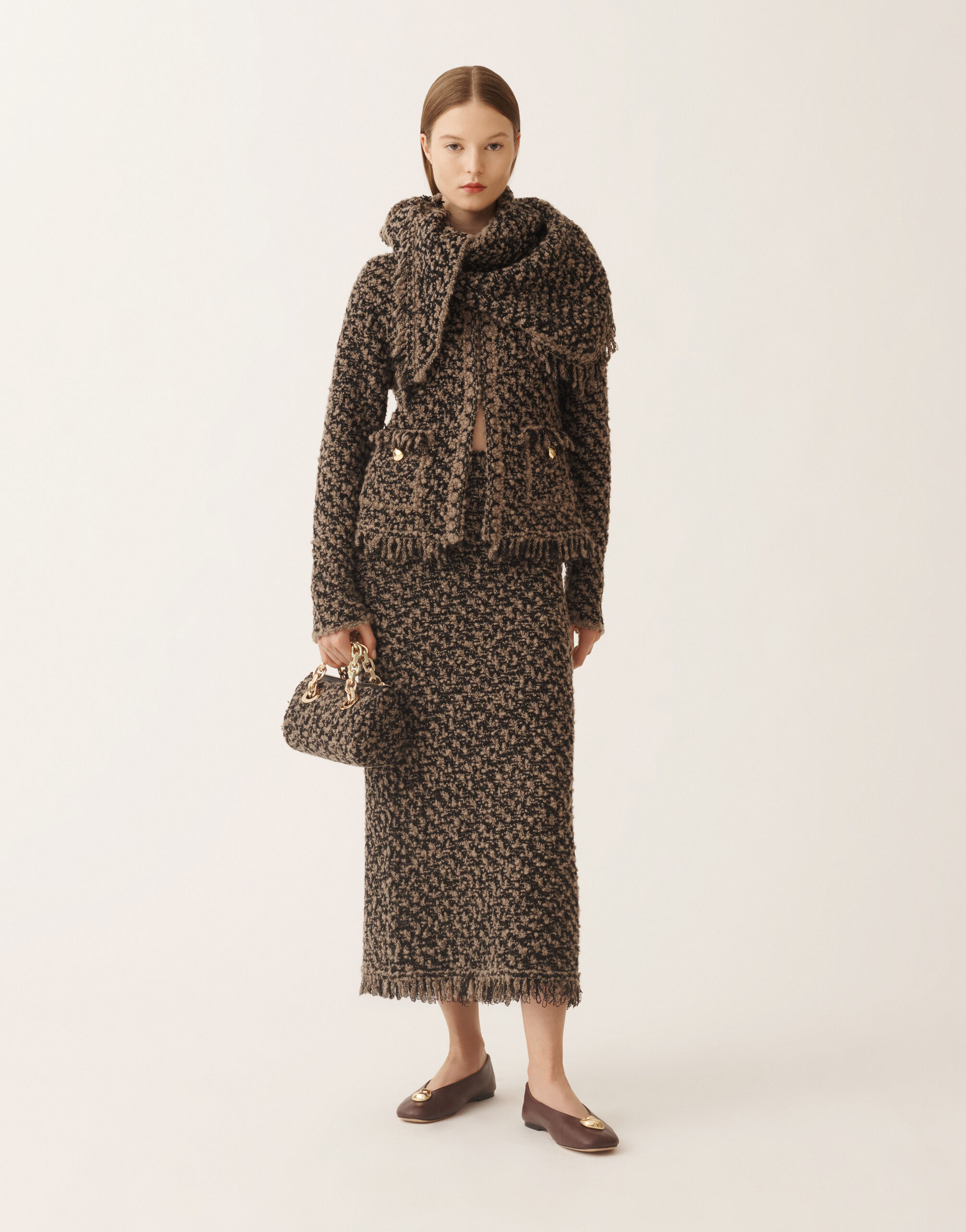 Fabiana Filippi Jacket in tweed and sequins, mud and black Brown GCD225F122L6290000