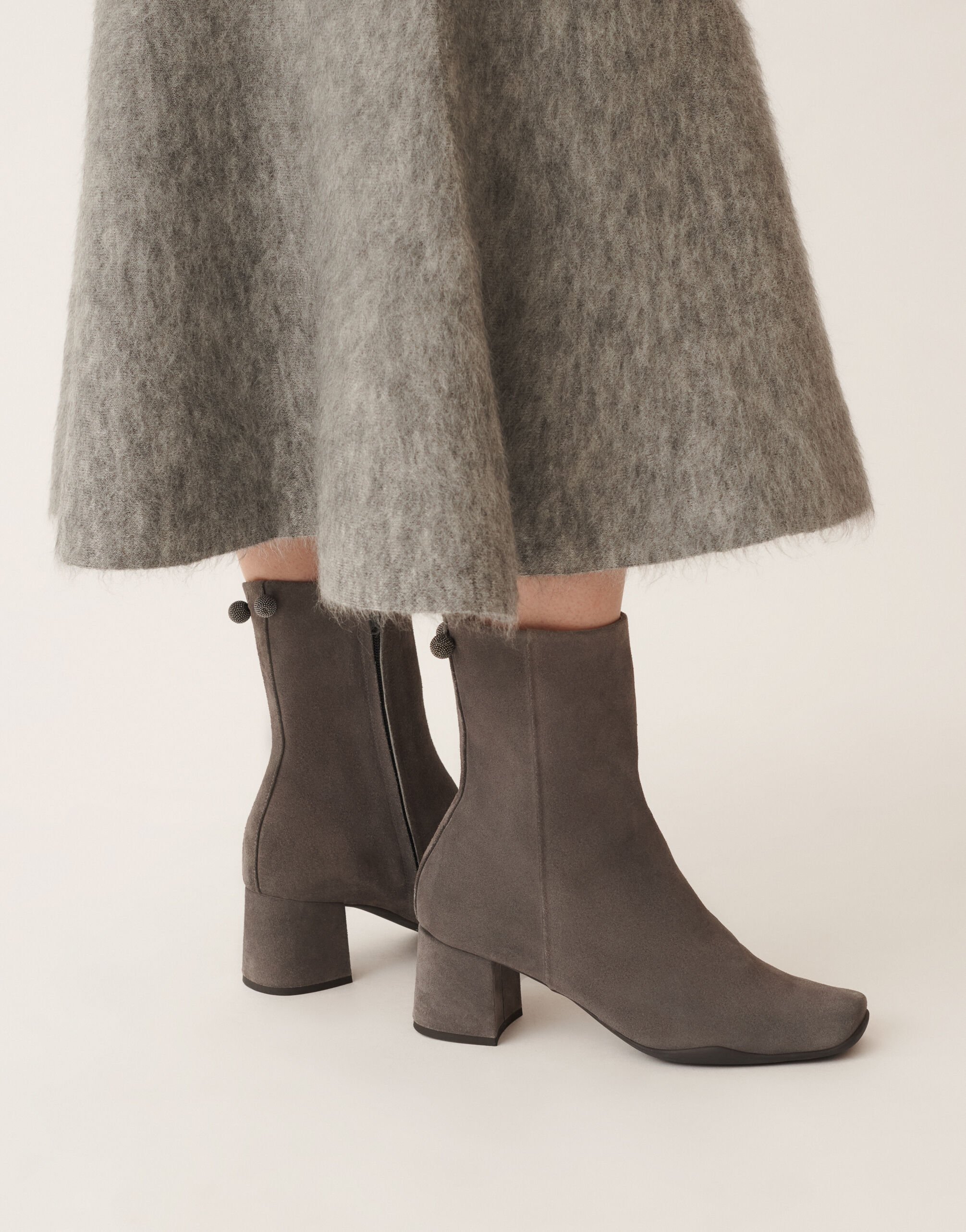 Fabiana Filippi Ankle boots in suede, smoke Grey ASD225A969L8290000