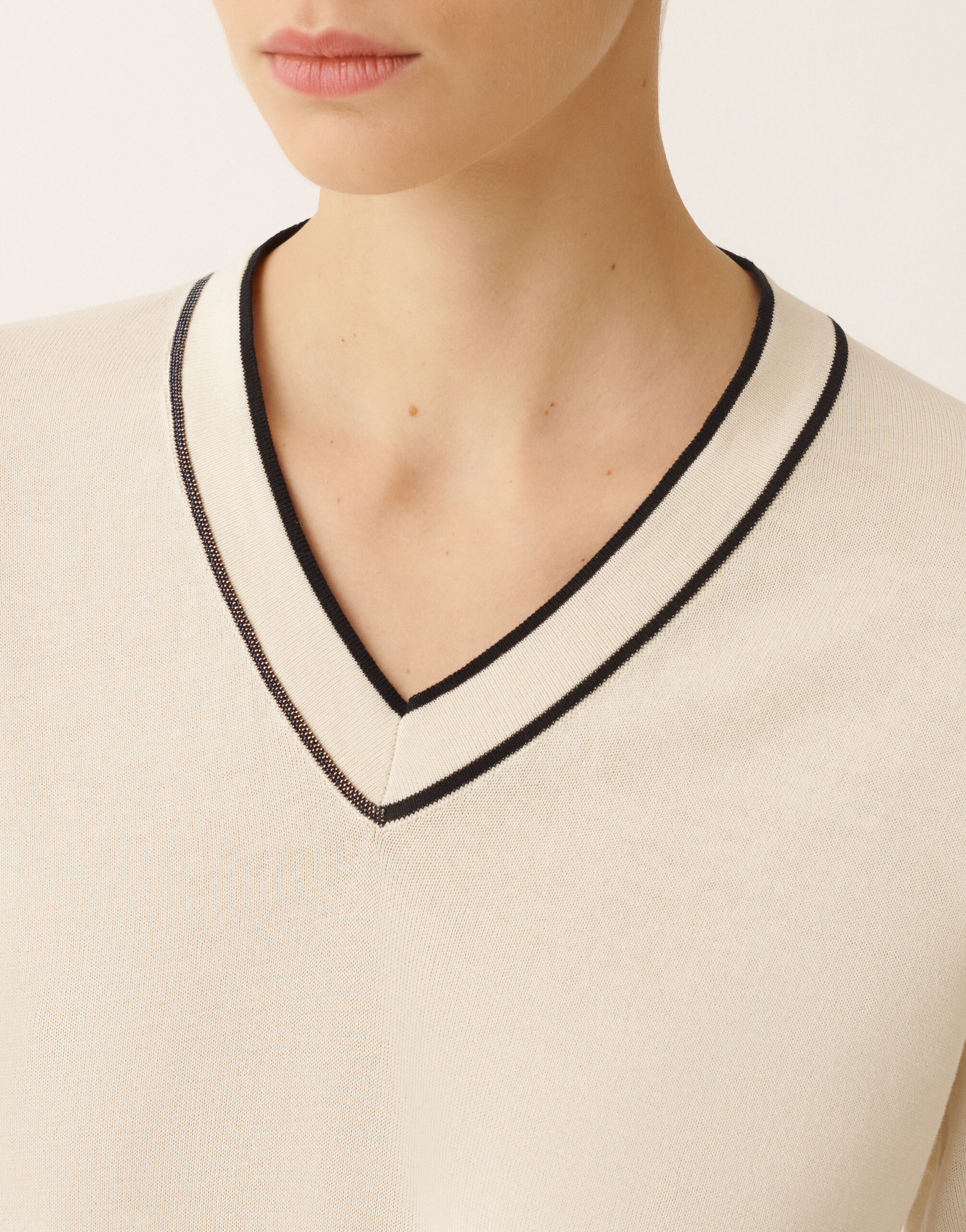 Pull en coton biologique, beurre et bleu nuit Fabiana Filippi Pull en coton biologique, beurre et bleu nuit BLEU NUIT MAD276F060M1810000