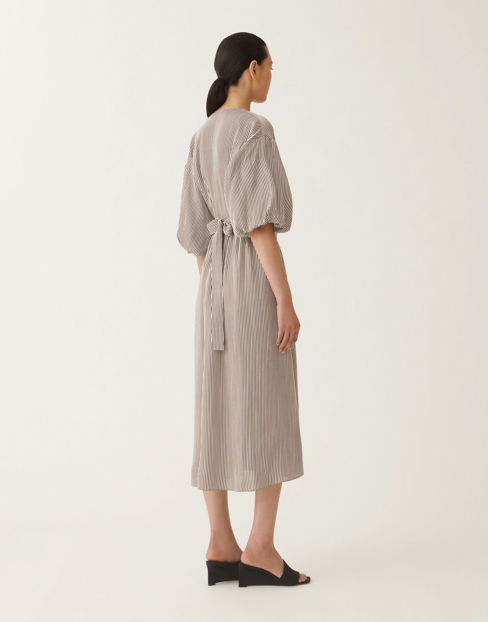 Fabiana Filippi Robe en viscose rayée armurée, blanc beurre BLANC / NOIR ABDC02F123H5530000
