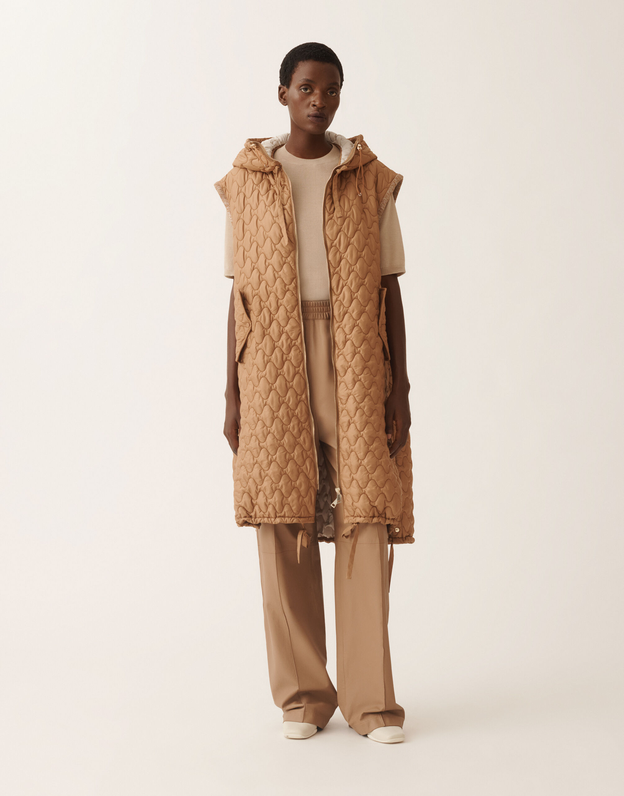 Fabiana Filippi Gilet lungo in tecnico trapuntato, vimini MARRONE CTD215F256L5590000