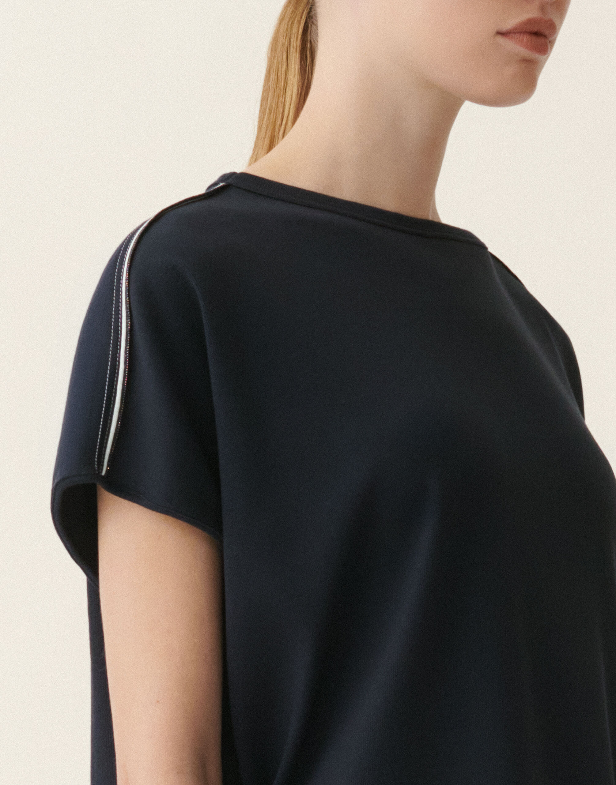 Fabiana Filippi T-shirt en jersey de coton côtelé, bleu nuit Bleu nuit JED216F119M3280000