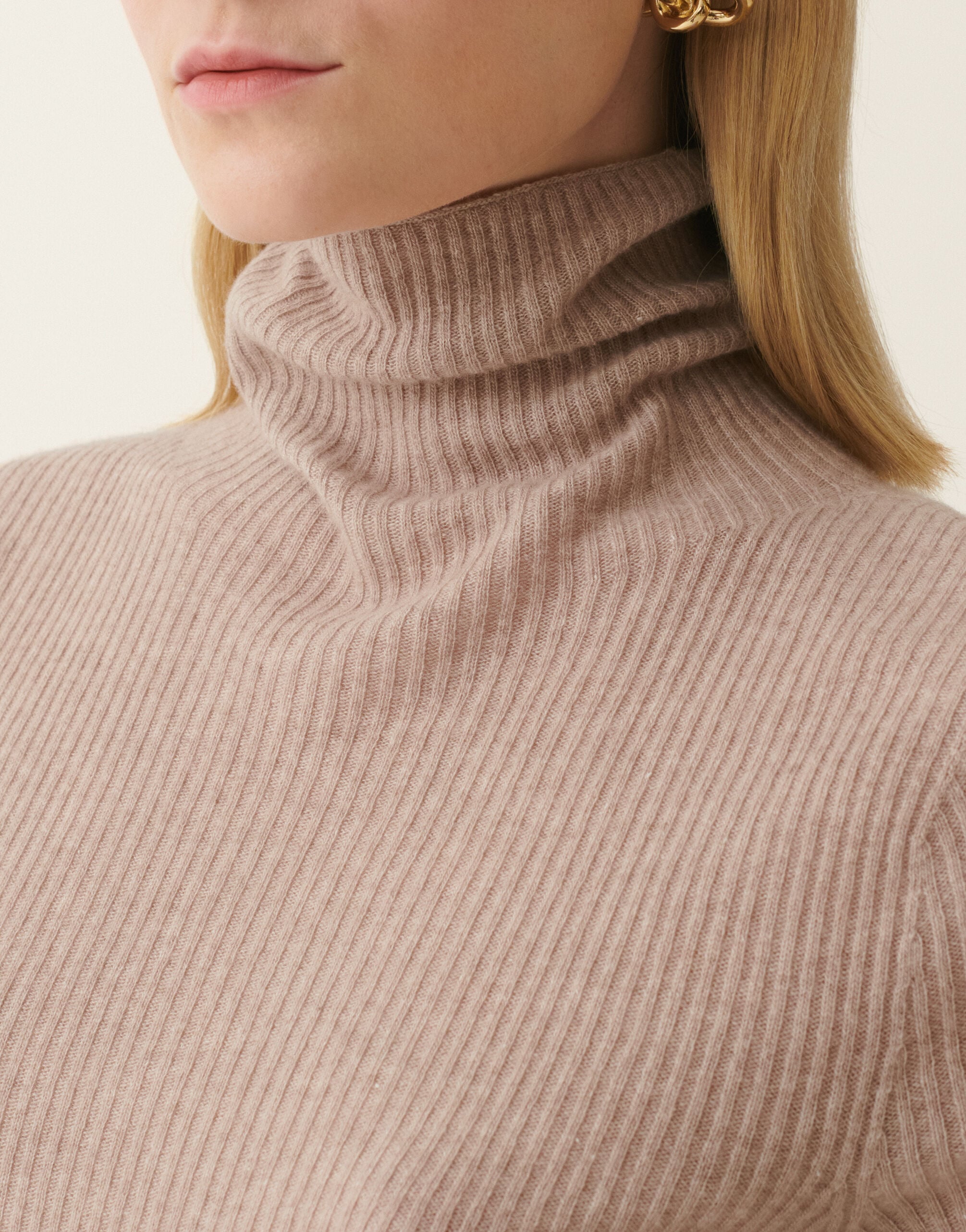 Pullover aus Platinum, mocha Fabiana Filippi Pullover aus Platinum, mocha Mocha MAD216F021D2300000