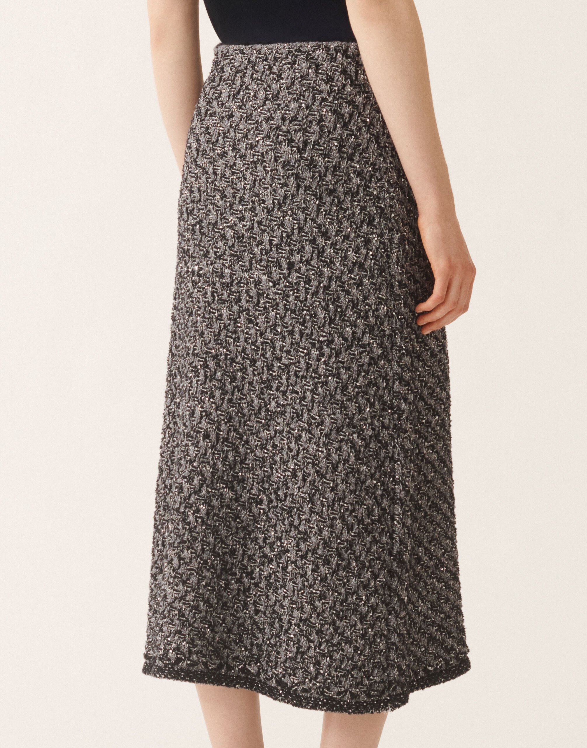 Fabiana Filippi Tweed skirt with a denim effect and midnight blue sequins Blue GND266F388L7410000